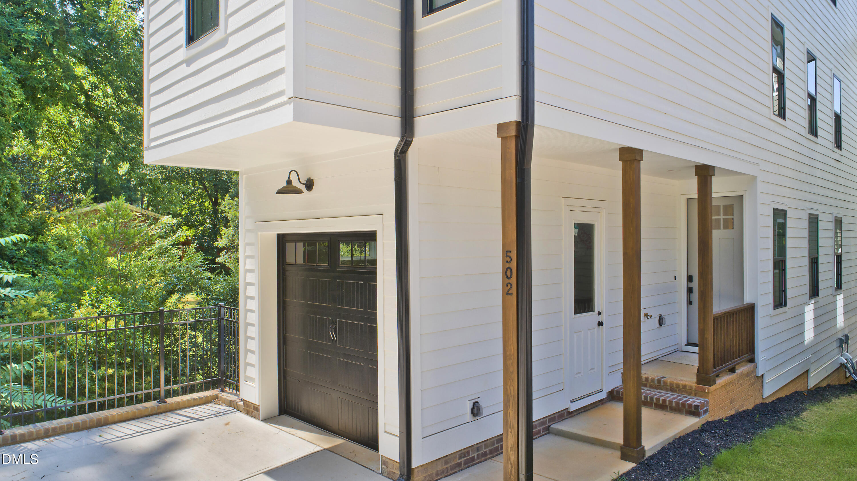 502 W Chatham Street Property Photo 70