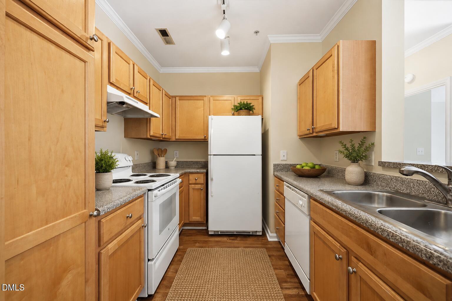 801 Moratuck Drive 202 Property Photo 6