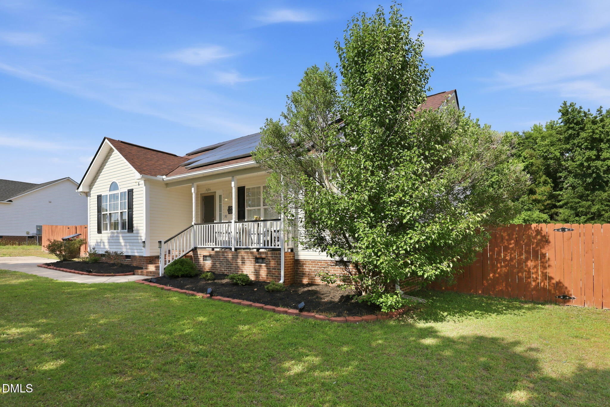 1047 Smith Road Property Photo 3