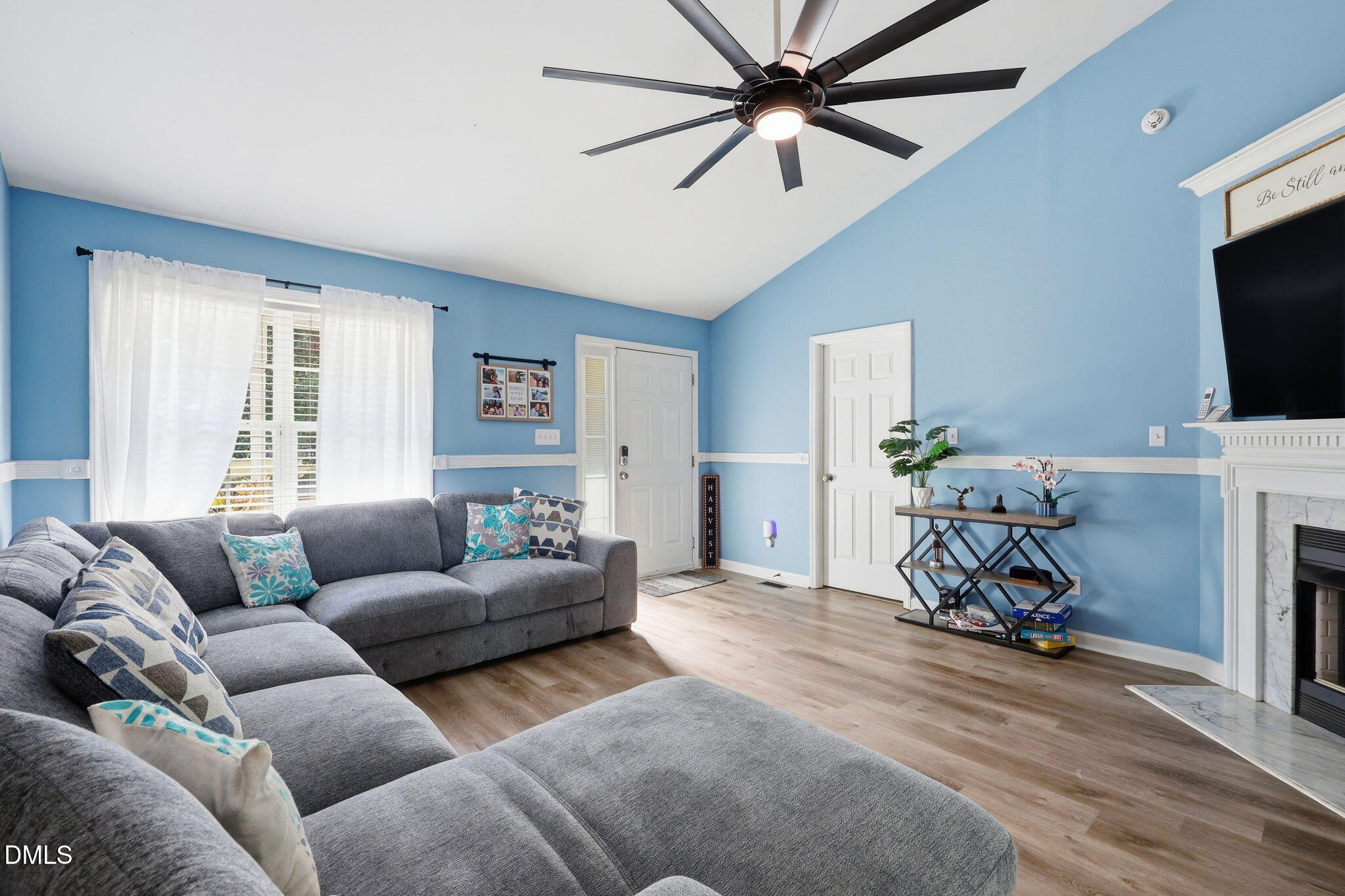 1047 Smith Road Property Photo 6