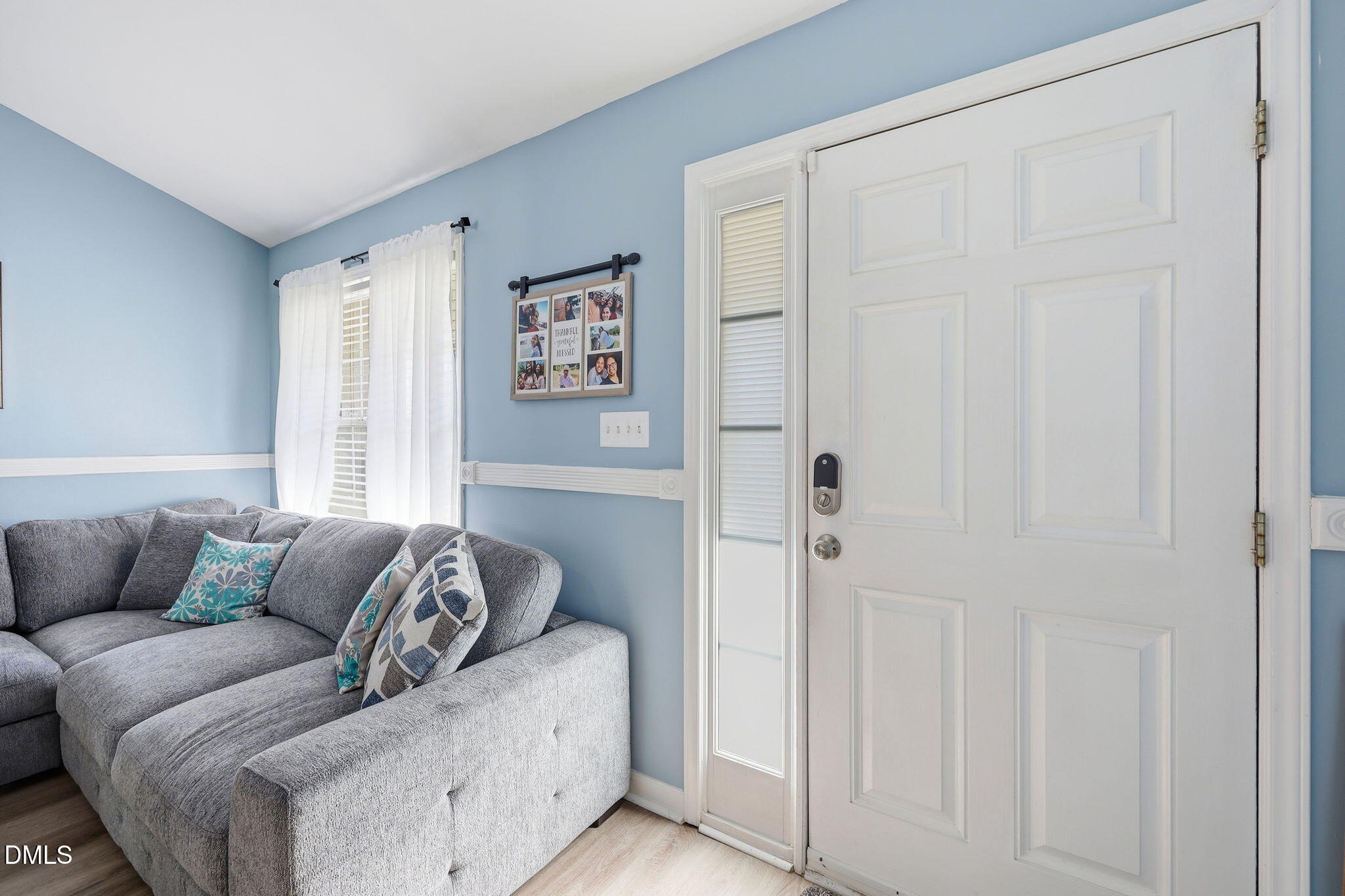 1047 Smith Road Property Photo 11