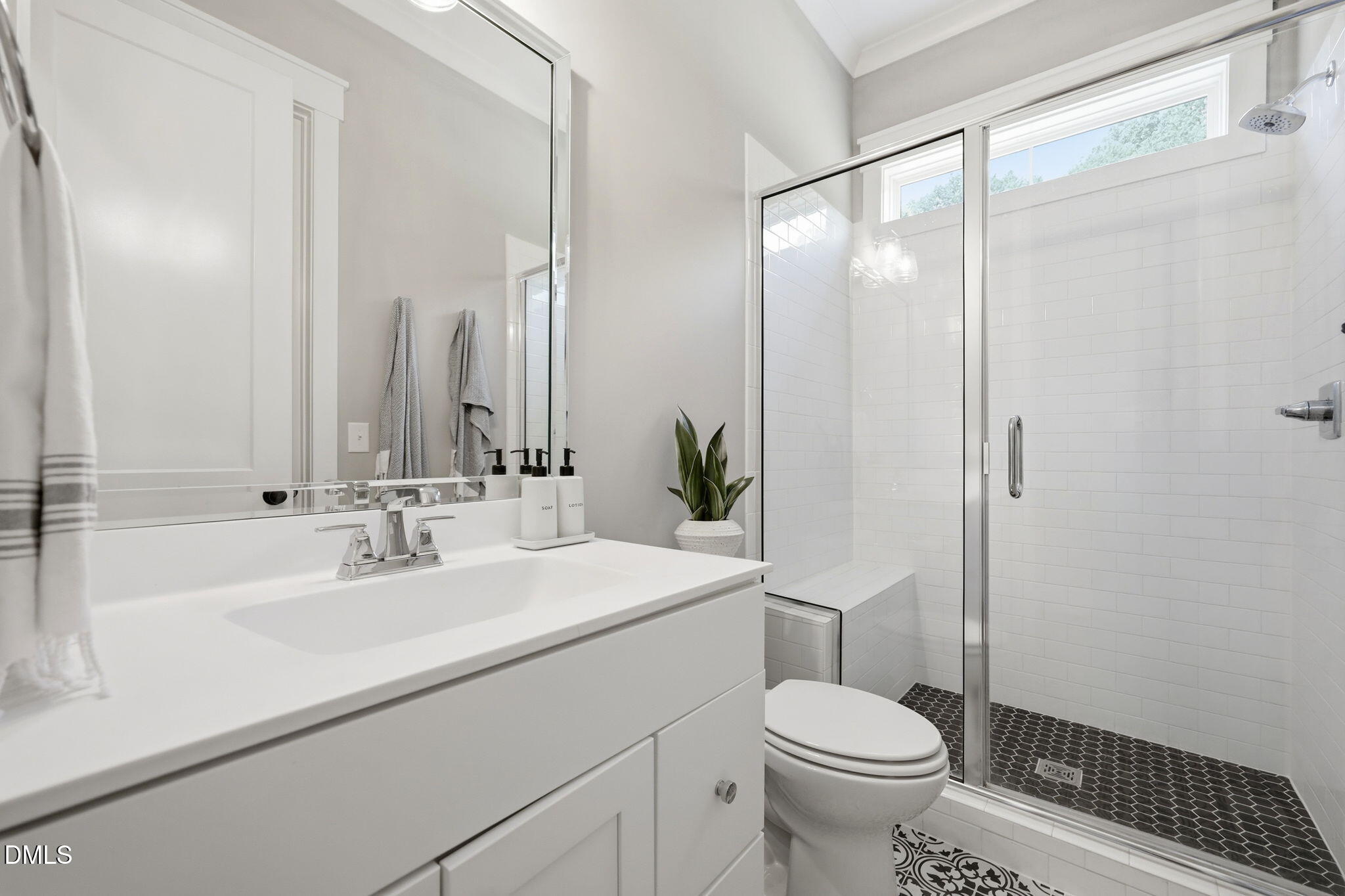 3520 Hundleby Drive Property Photo 32