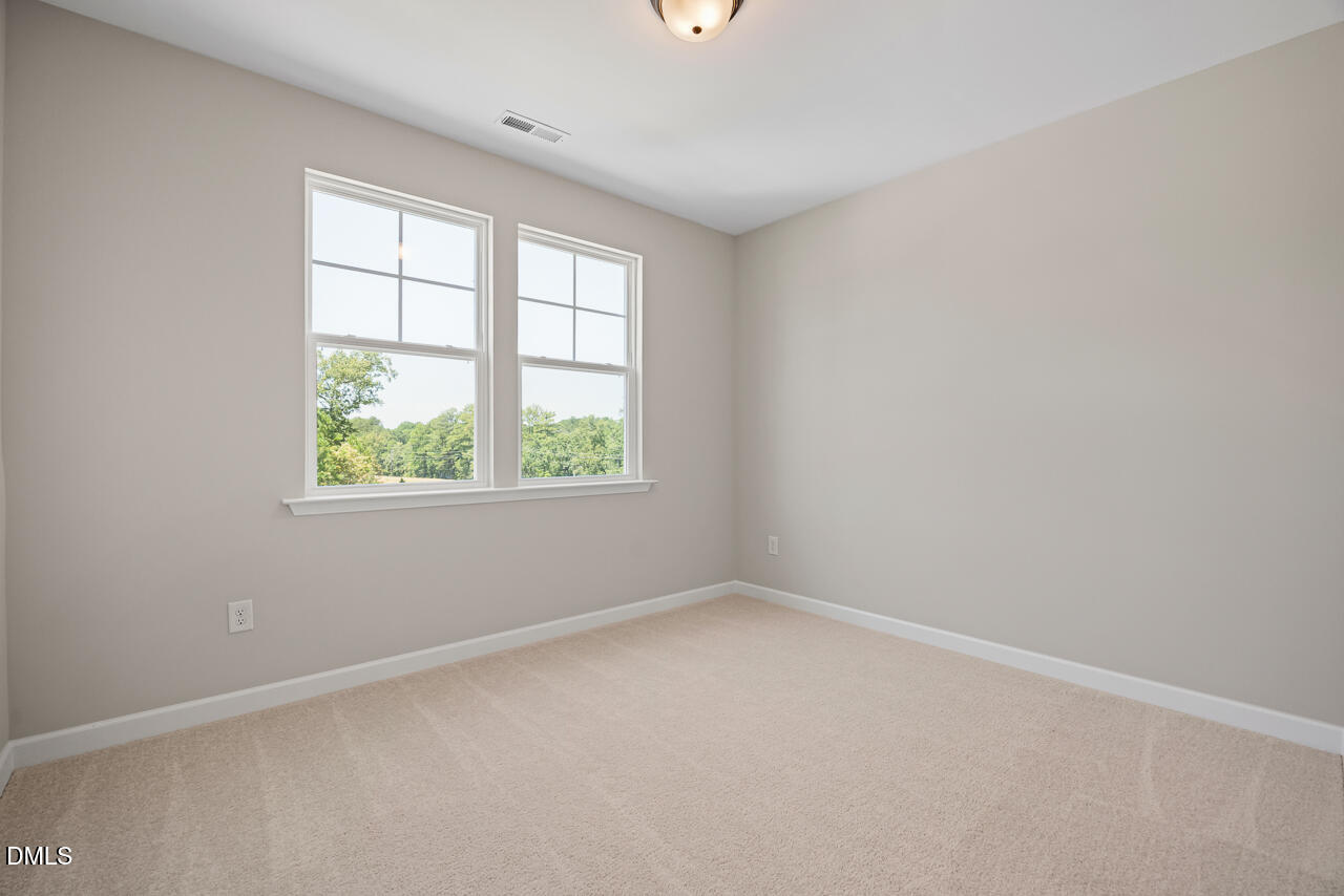 315 Queensferry Lane Property Photo 15