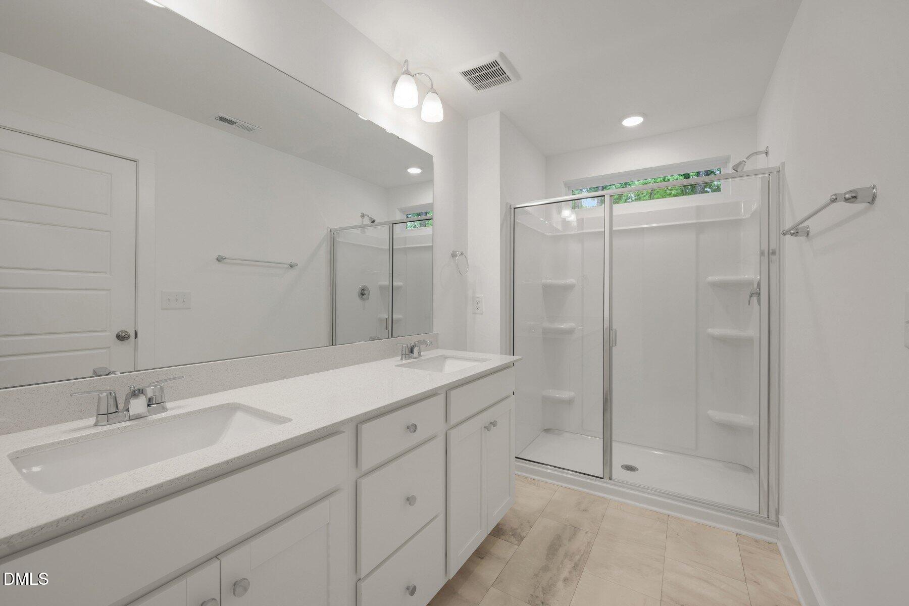 2913 Spring Manor Way Property Photo 19