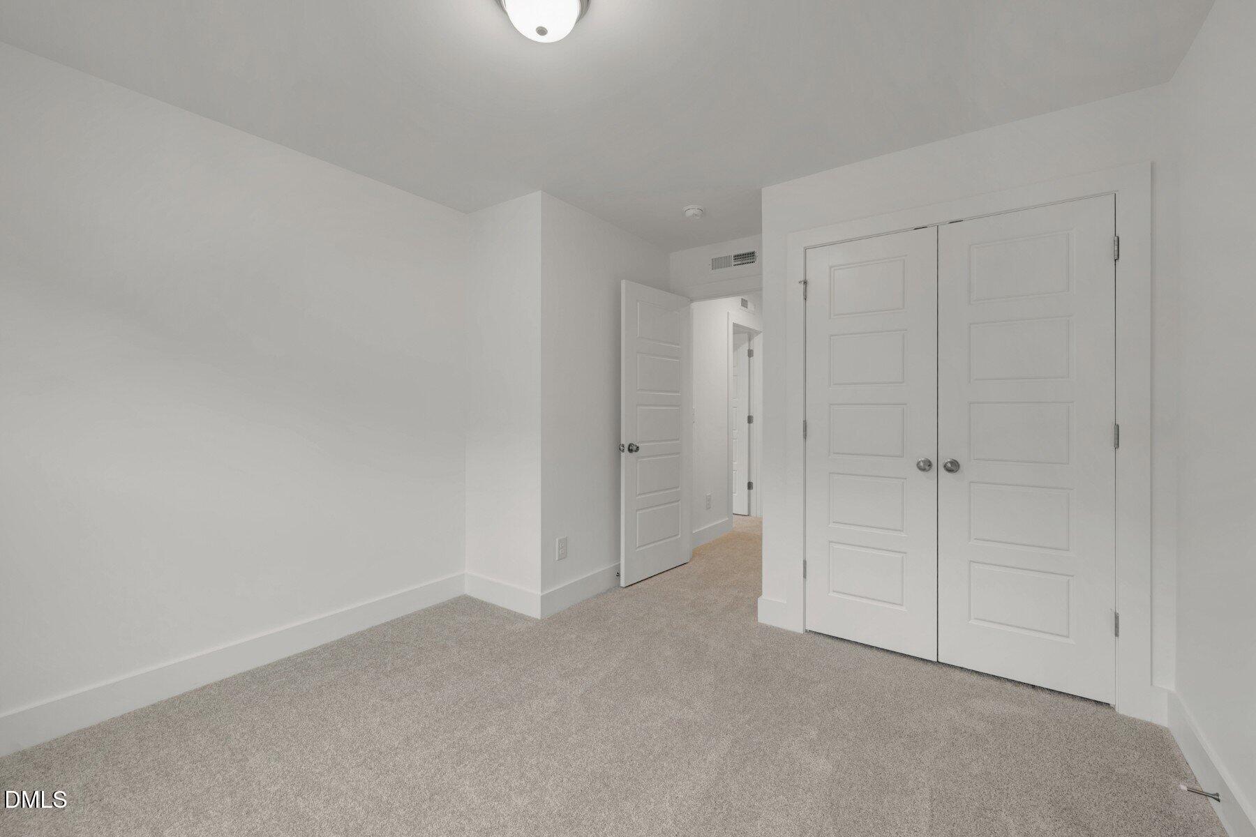 2913 Spring Manor Way Property Photo 26