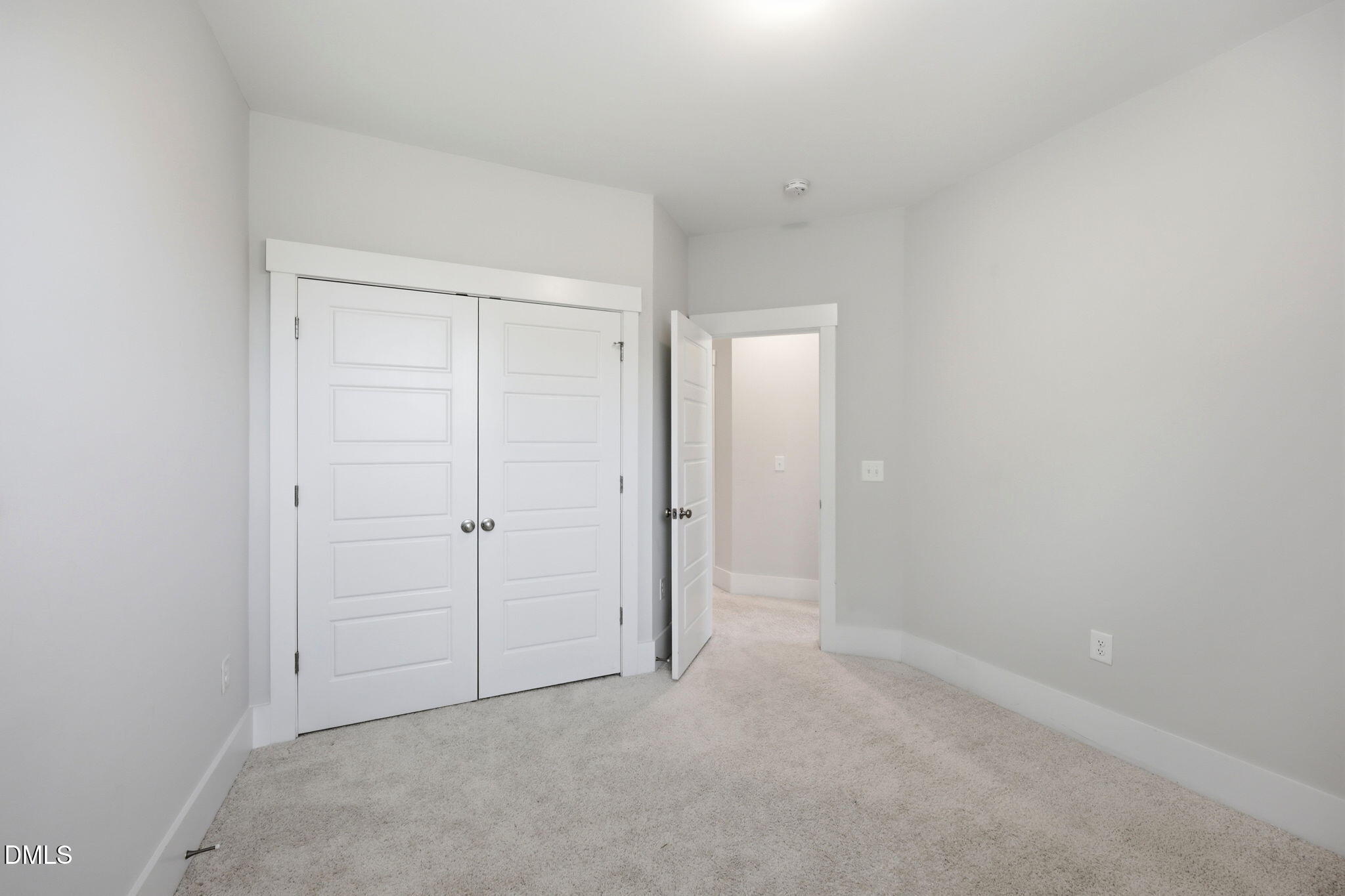 107 S Clearbrook Court Property Photo 30