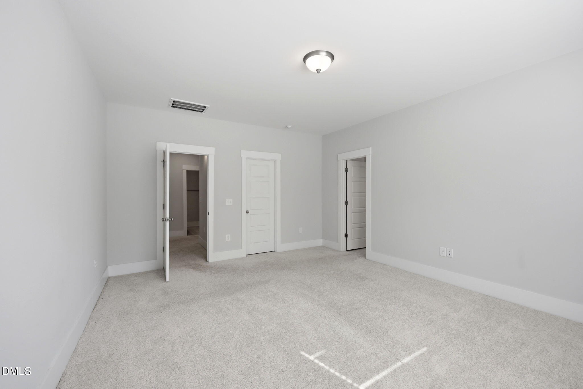 107 S Clearbrook Court Property Photo 33