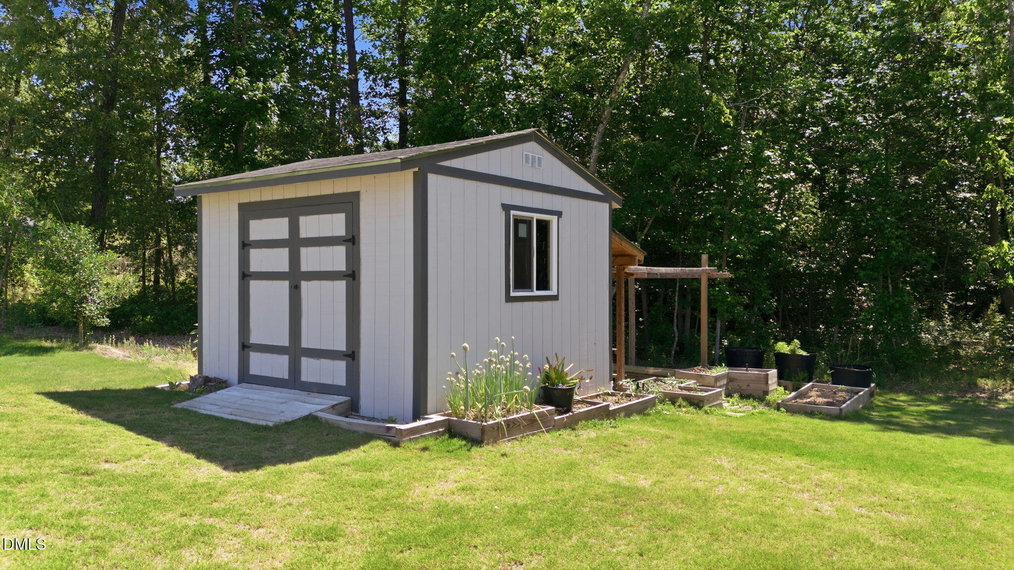 107 S Clearbrook Court Property Photo 45