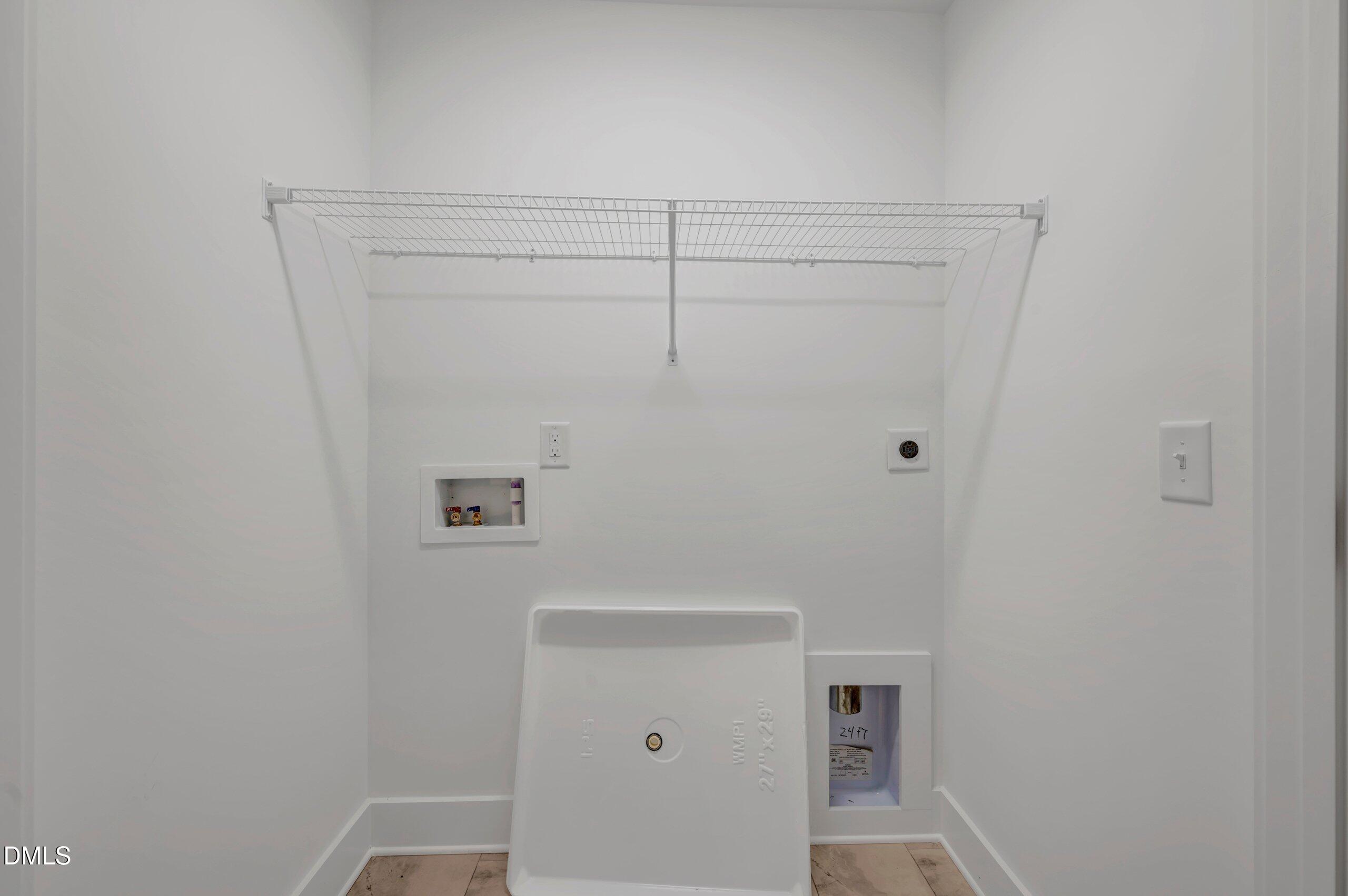 2921 Spring Manor Way Property Photo 19