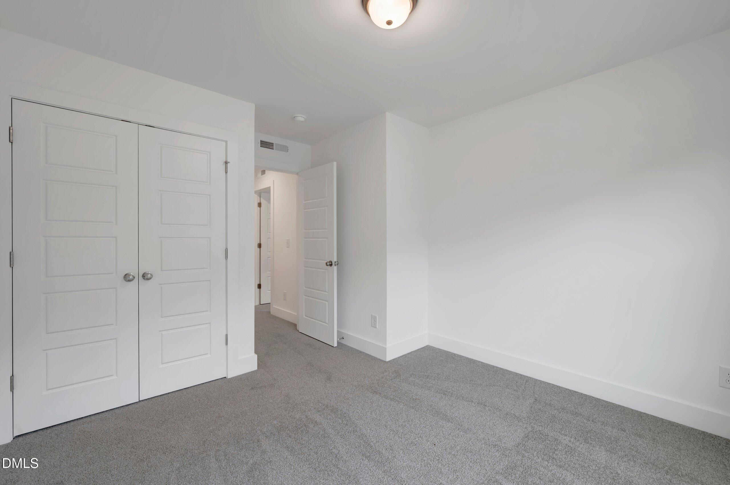 2921 Spring Manor Way Property Photo 31