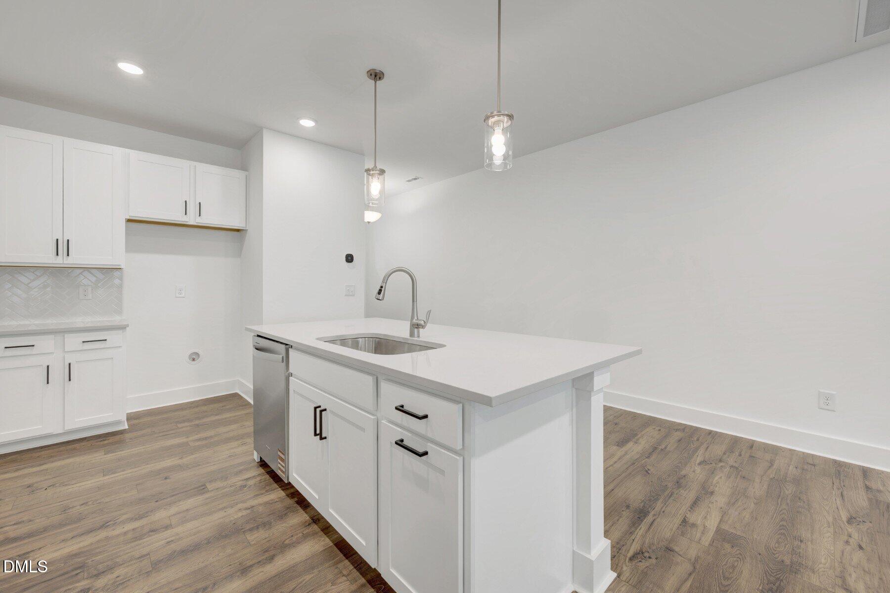 2919 Spring Manor Way Property Photo 11