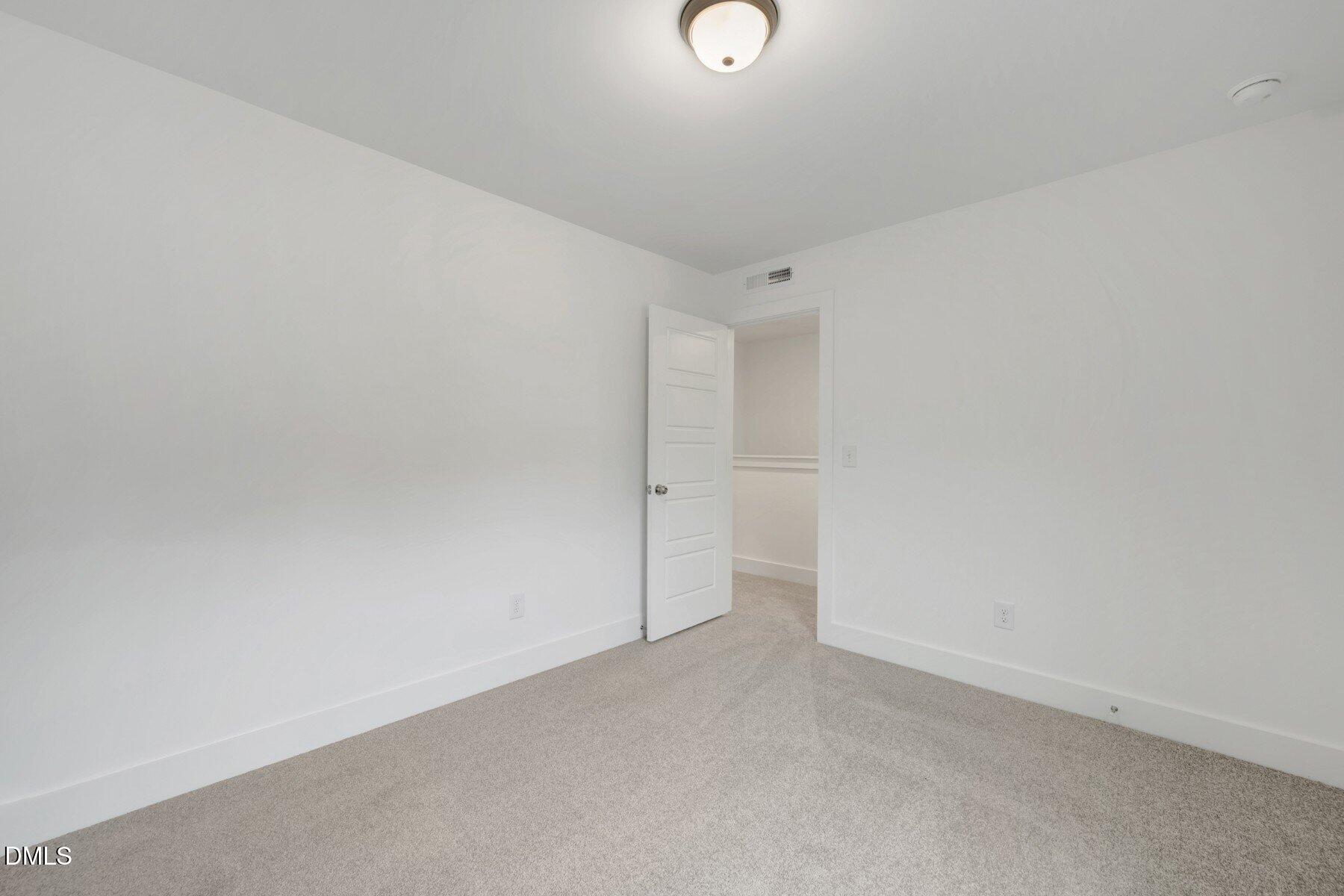 2919 Spring Manor Way Property Photo 17
