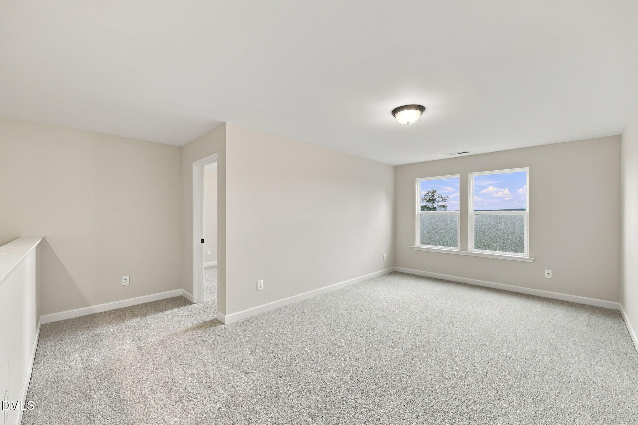 347 Queensferry Lane Property Photo 26