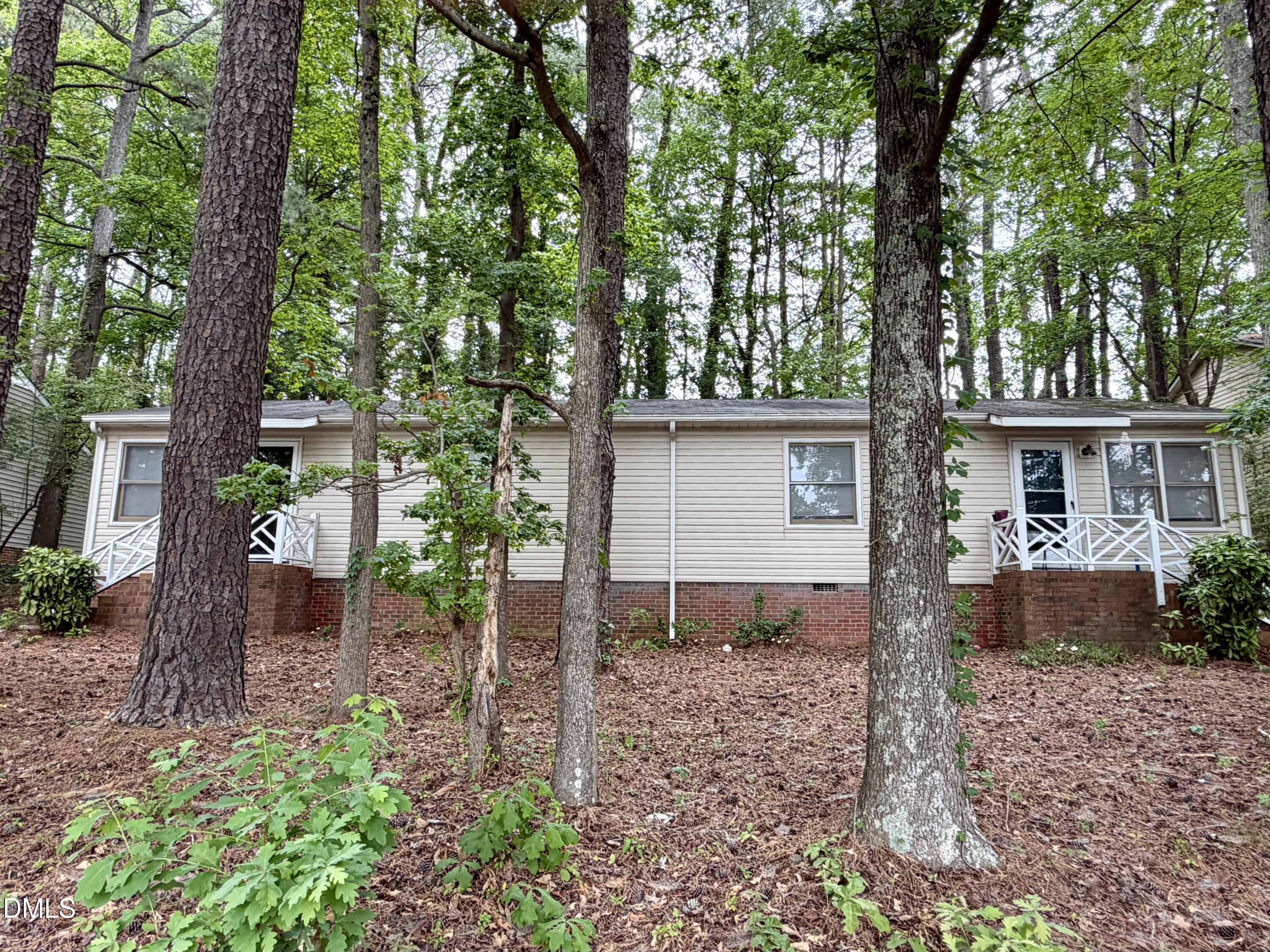841 Barringer Drive Property Photo 2