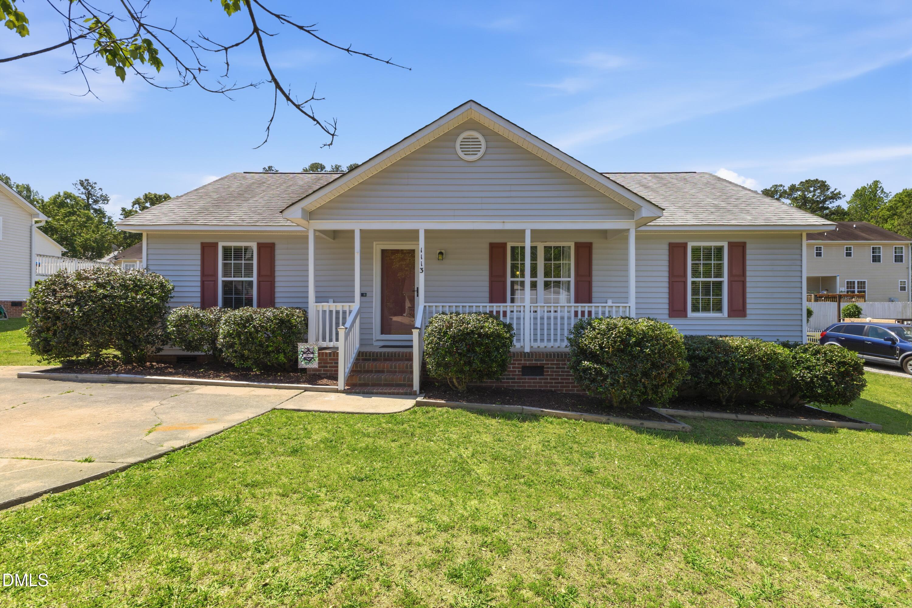 1113 Curtiss Drive Property Photo 1