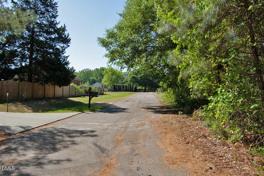 5305 Panther Creek Drive Property Photo 7