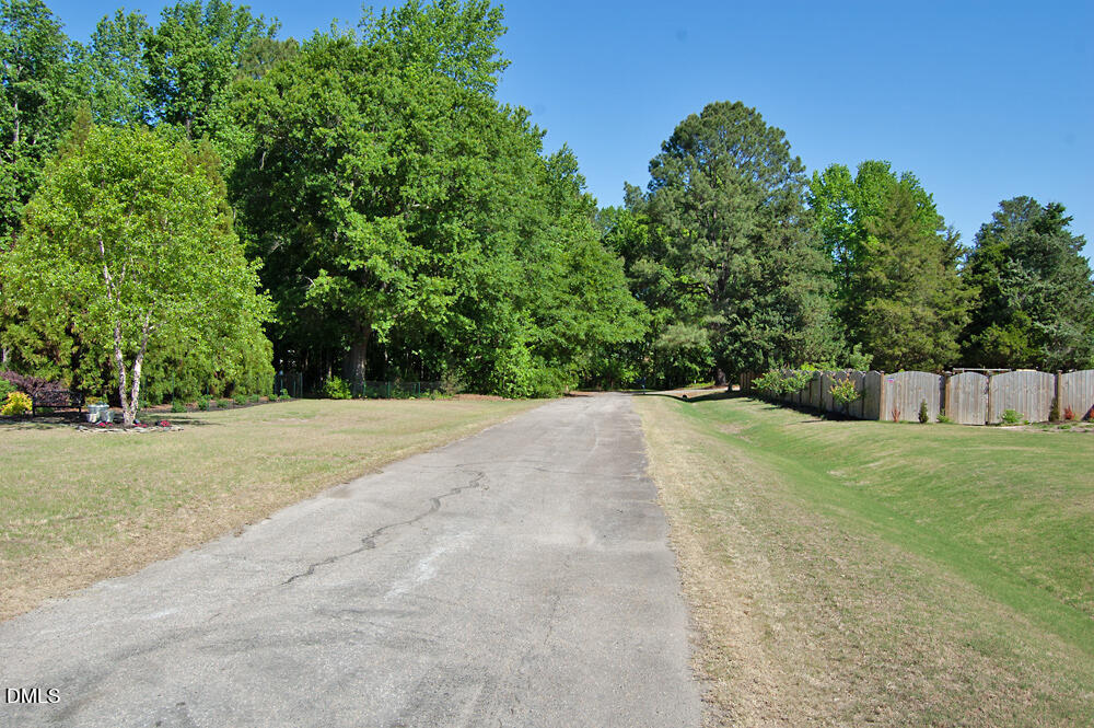 5301 Panther Creek Drive Property Photo 1