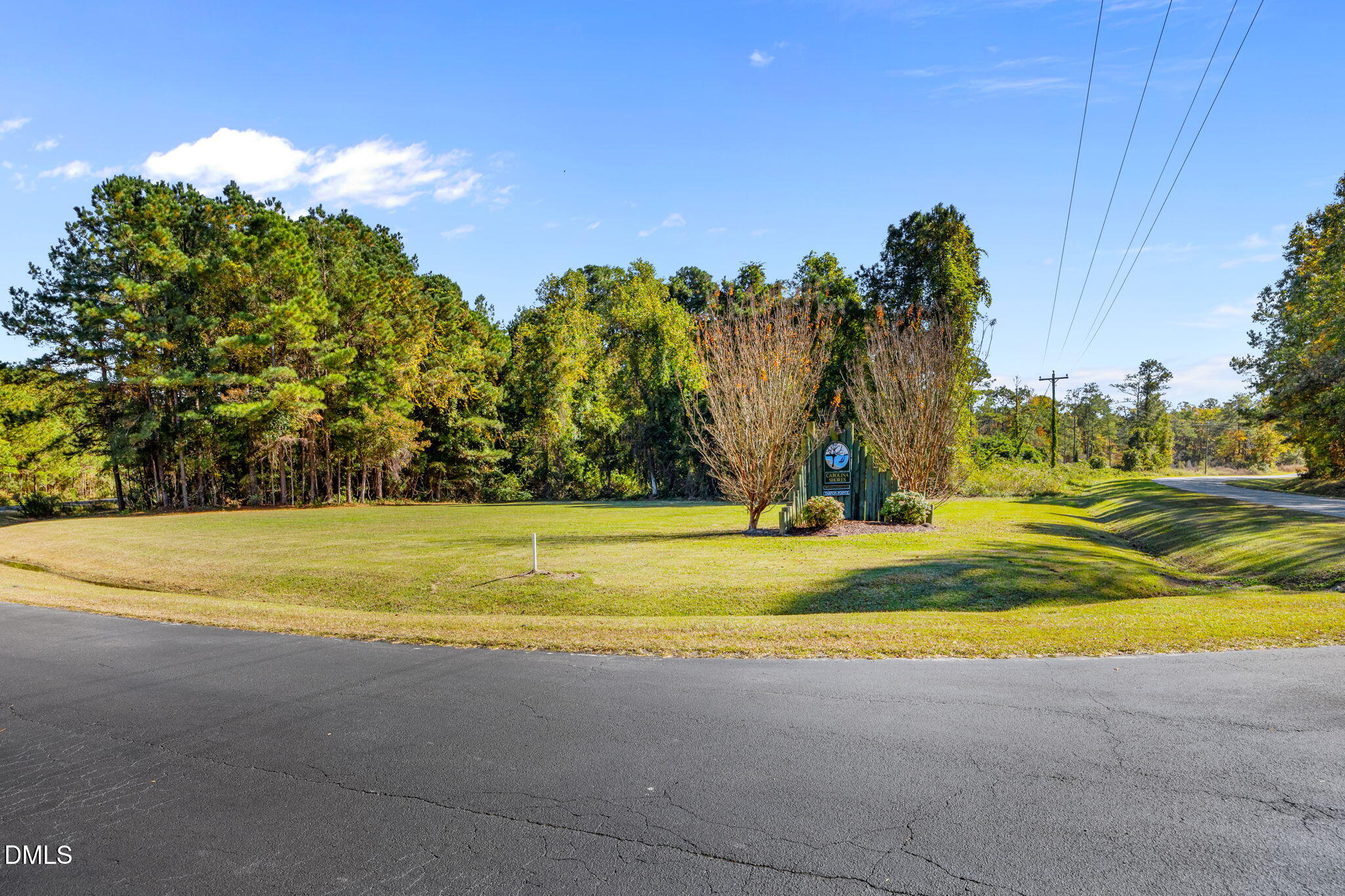 48 Tarpon Pointe Road Property Photo 2