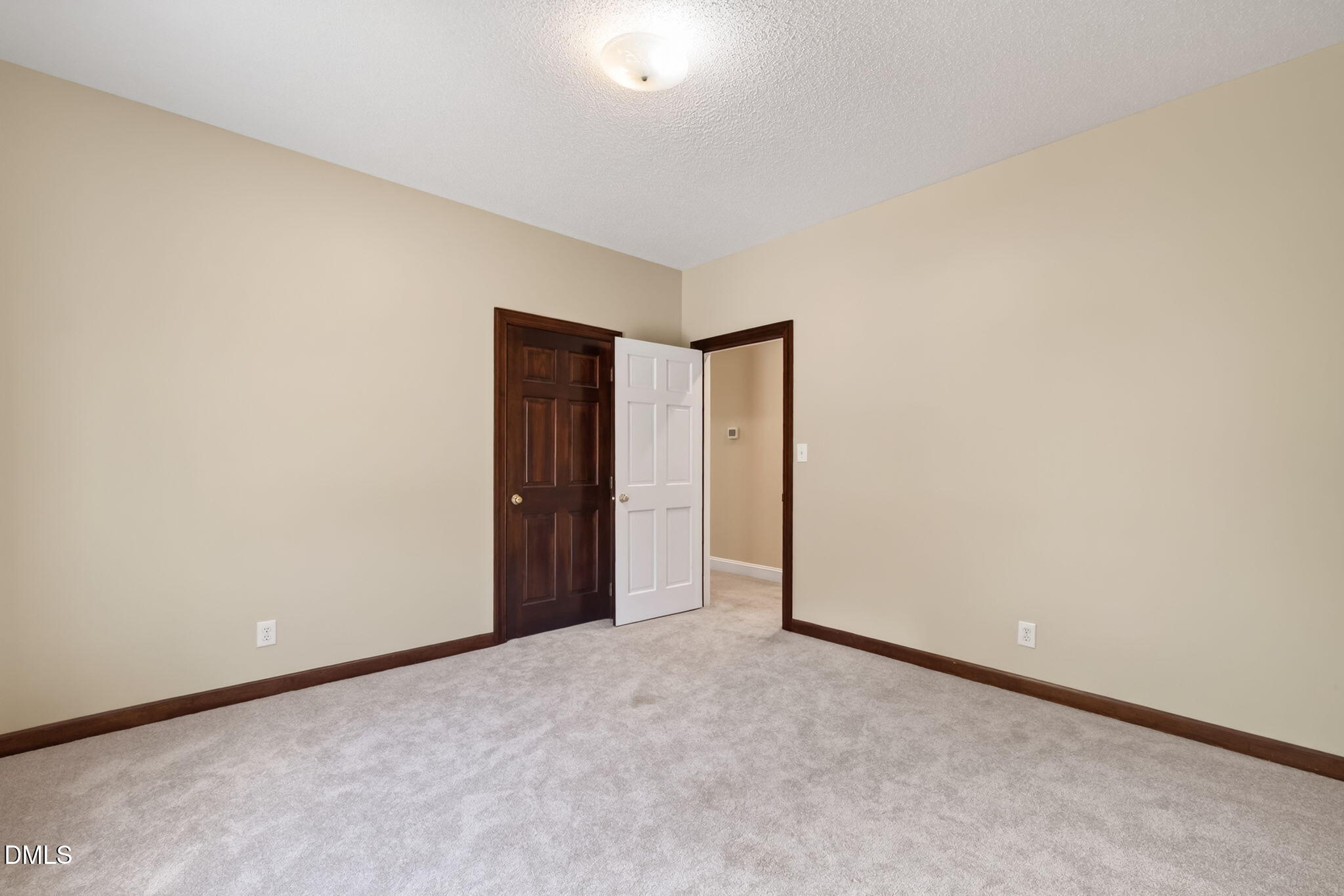 3400 Queen Ann Drive Property Photo 56