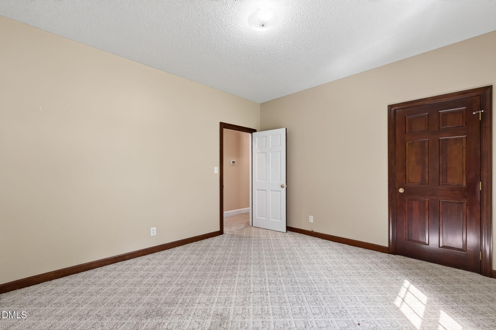 3400 Queen Ann Drive Property Photo 58