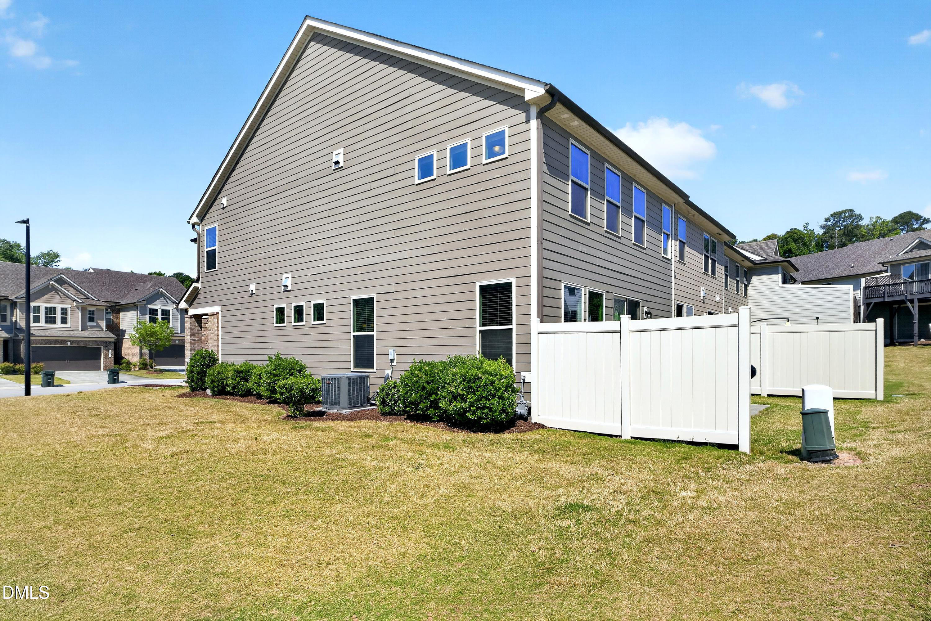 1538 Catch Fly Lane Property Photo 49