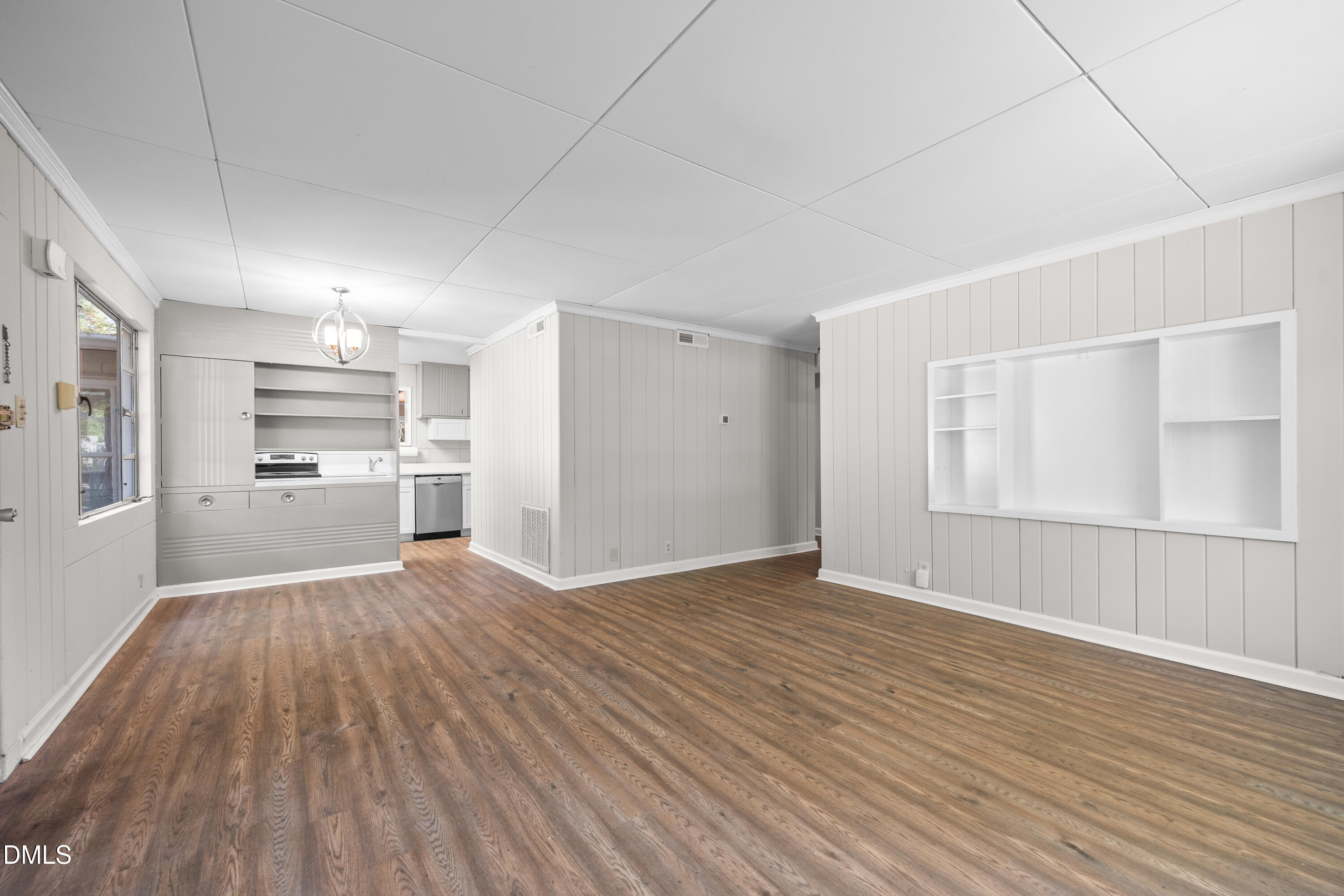 2421 Perkins Road Property Photo 15