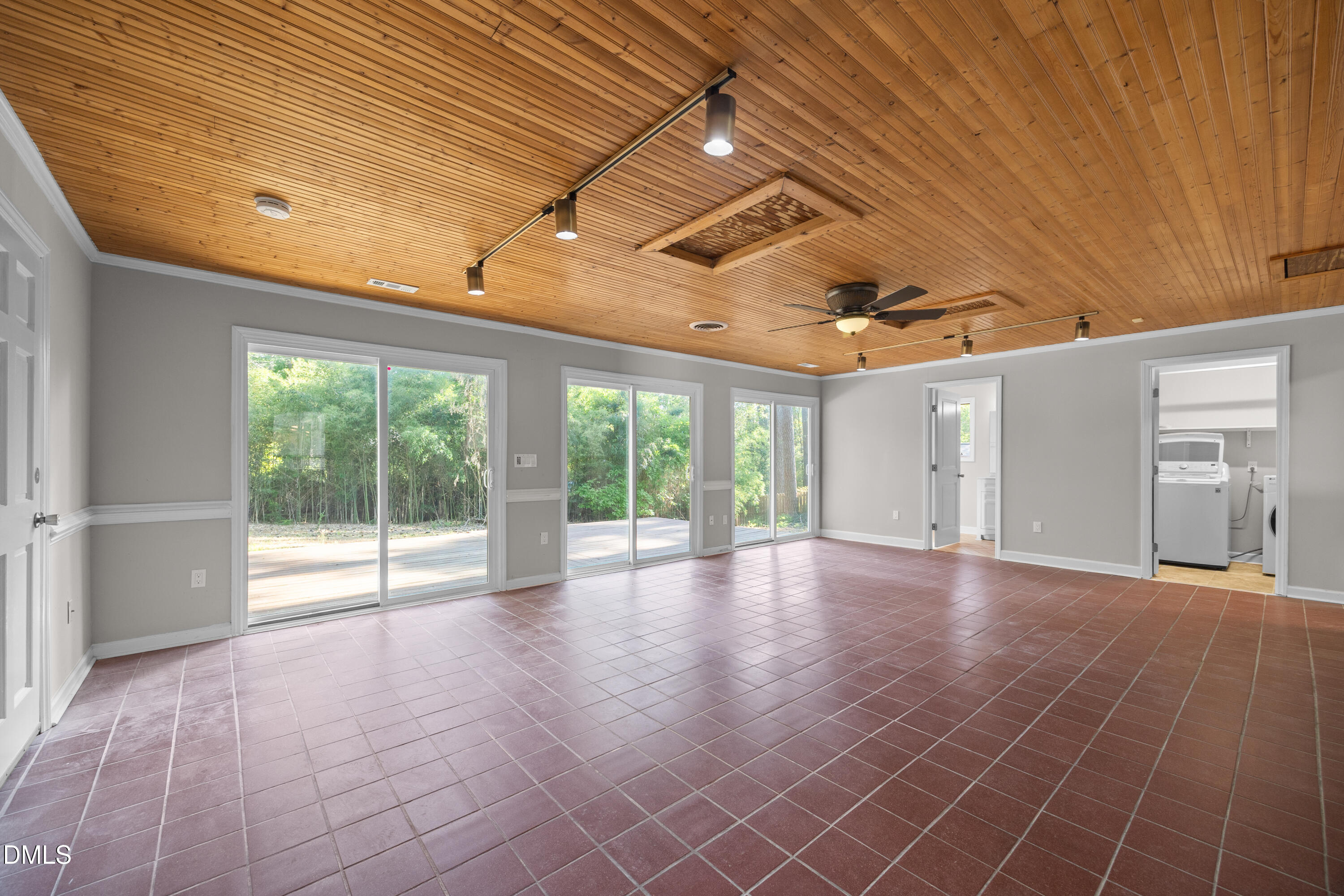 2421 Perkins Road Property Photo 39