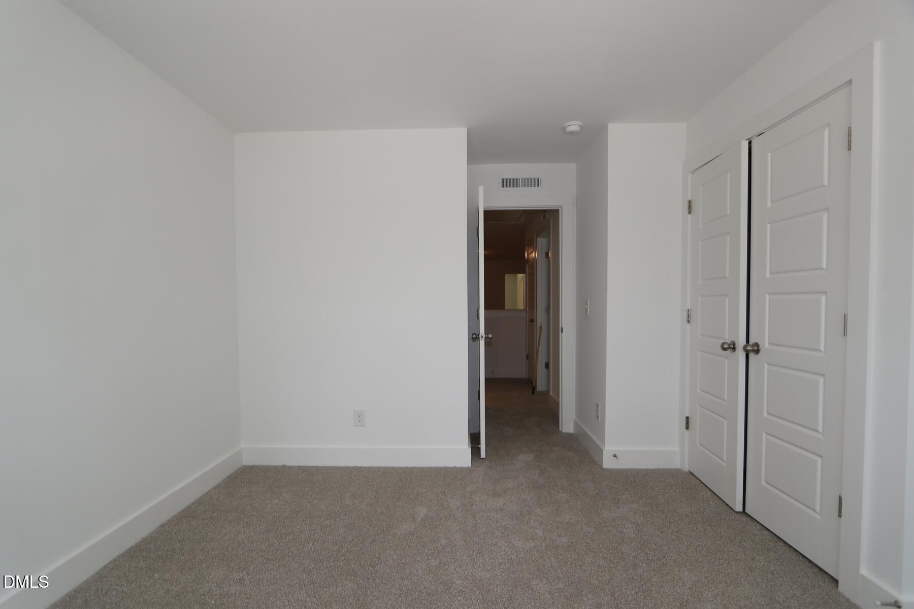 2932 Spring Manor Way Property Photo 20