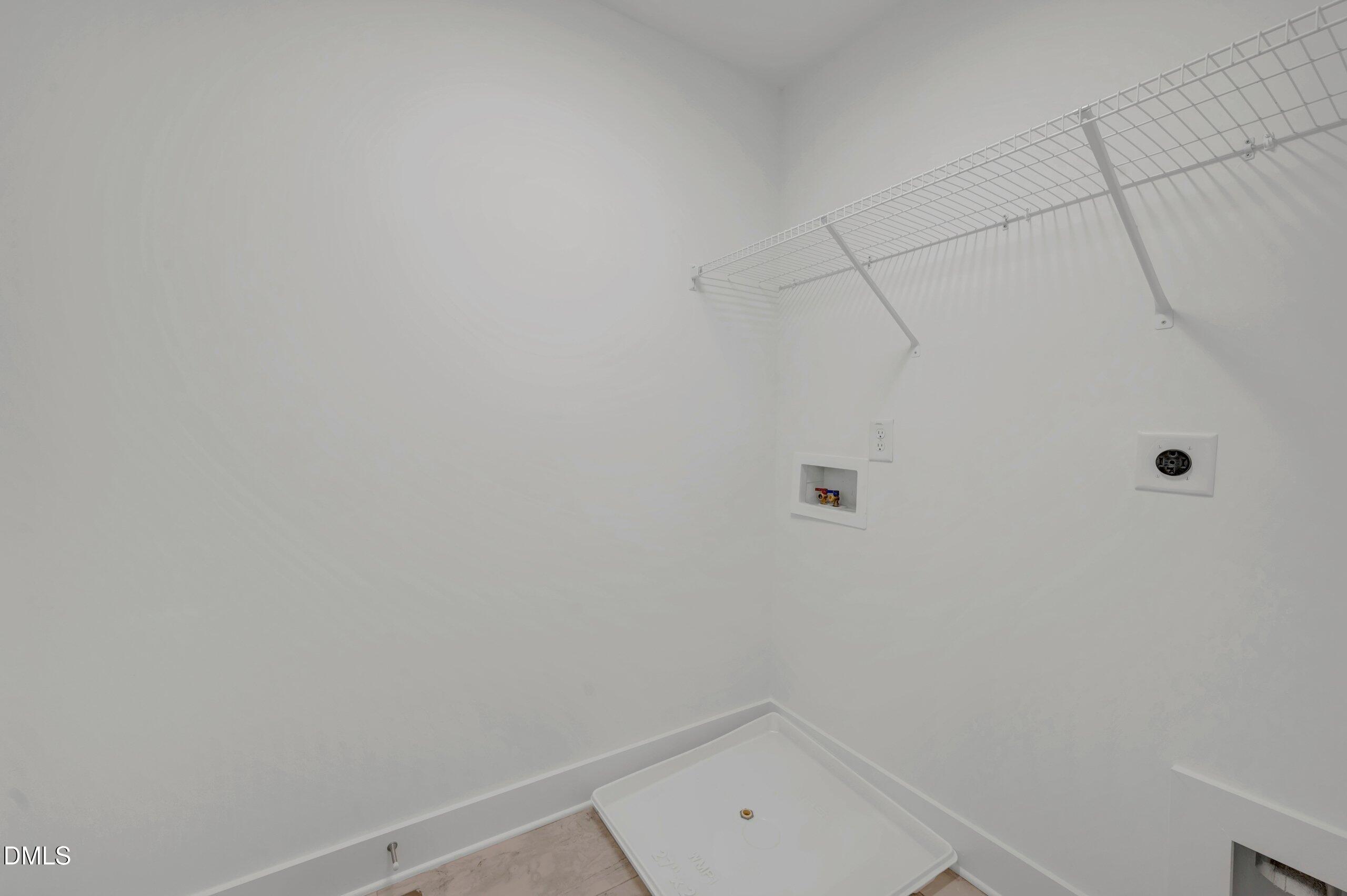 2932 Spring Manor Way Property Photo 24