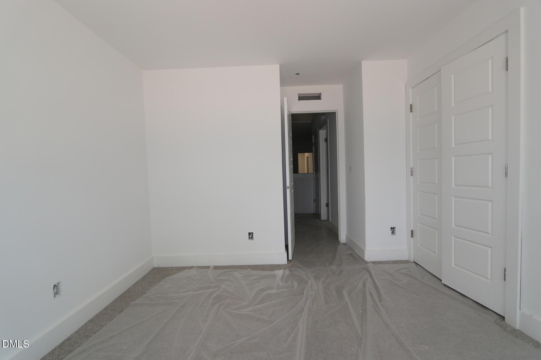 2928 Spring Manor Way Property Photo 10