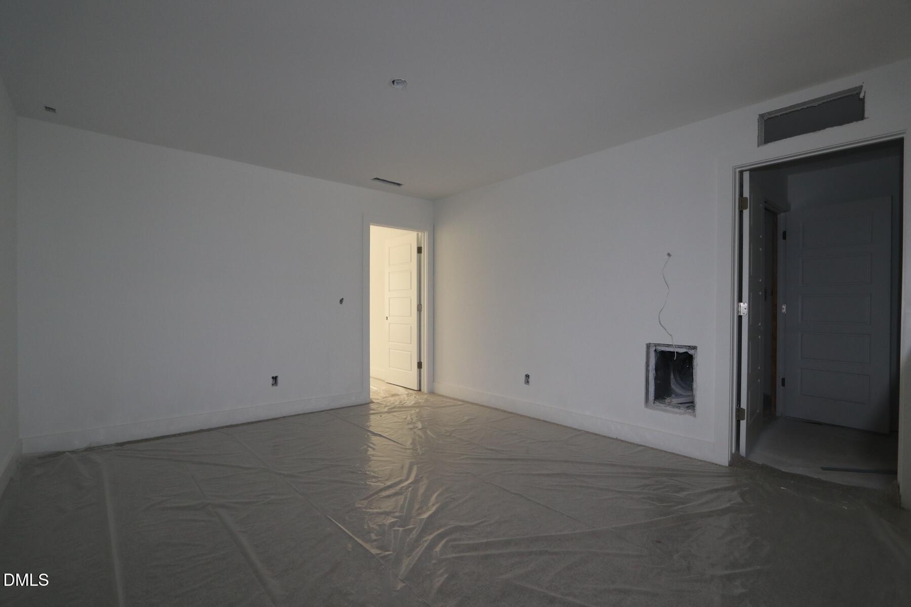 2928 Spring Manor Way Property Photo 15