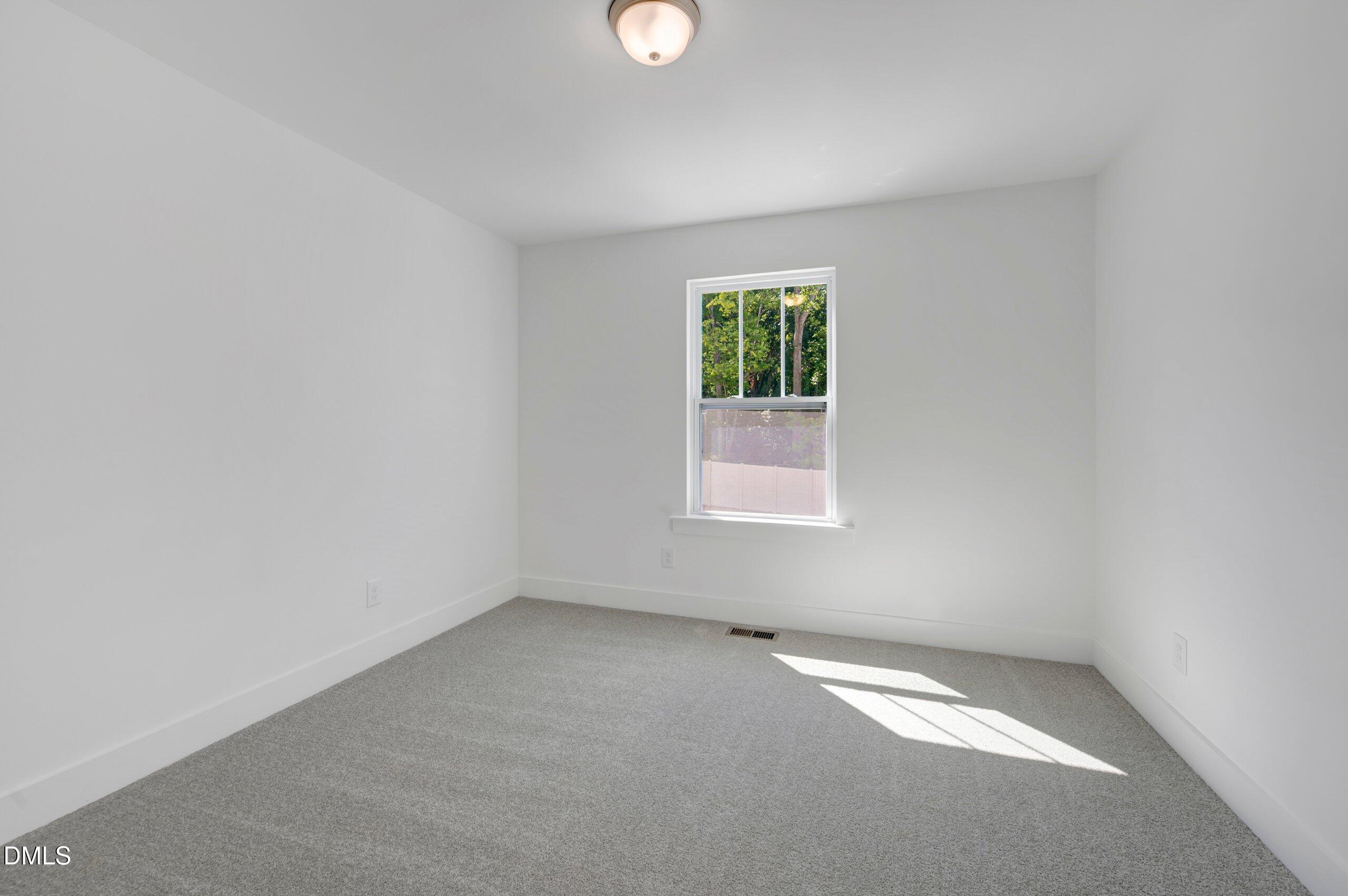 2930 Spring Manor Way Property Photo 19