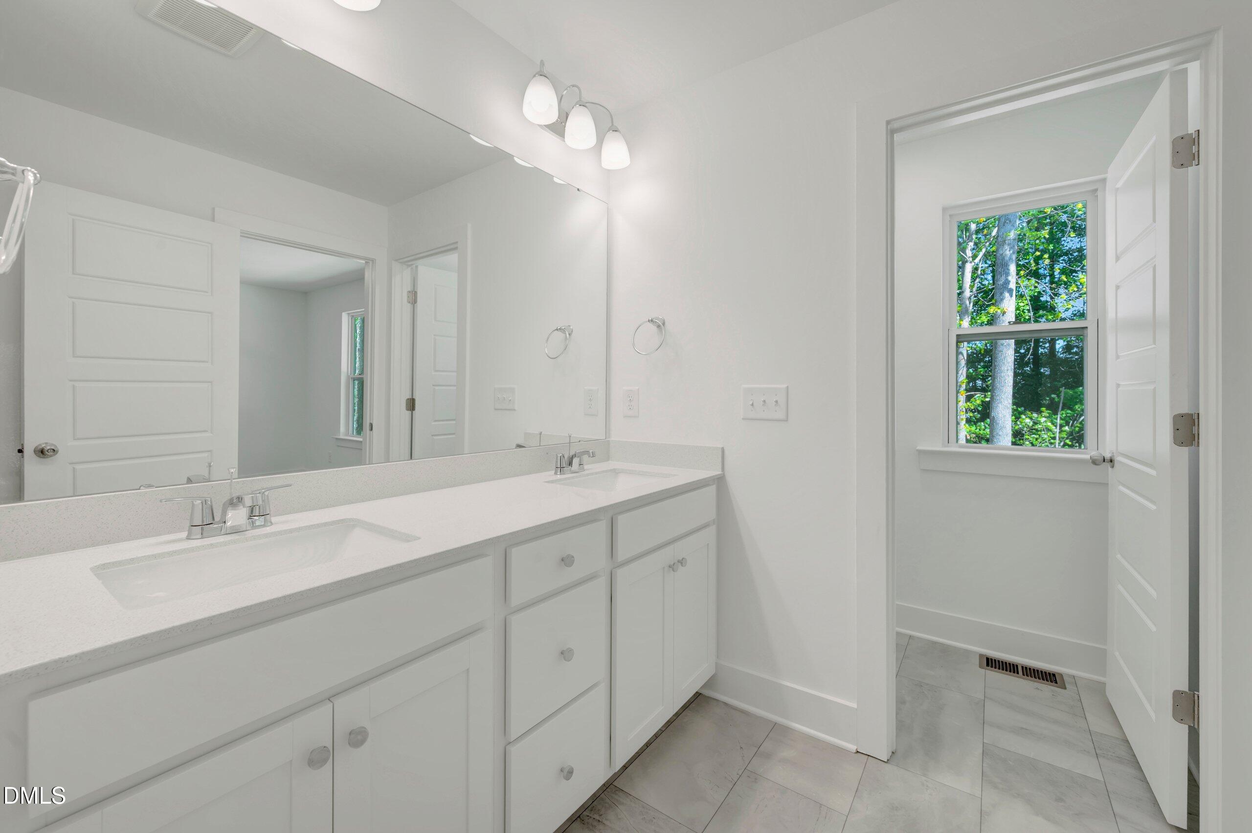 2930 Spring Manor Way Property Photo 31