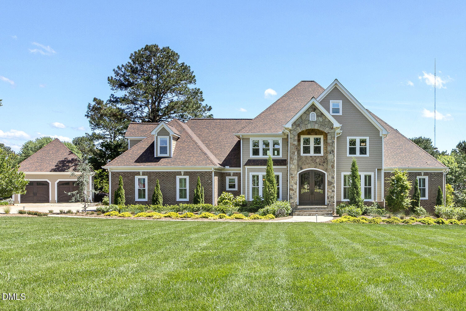 6909 Darcy Lane