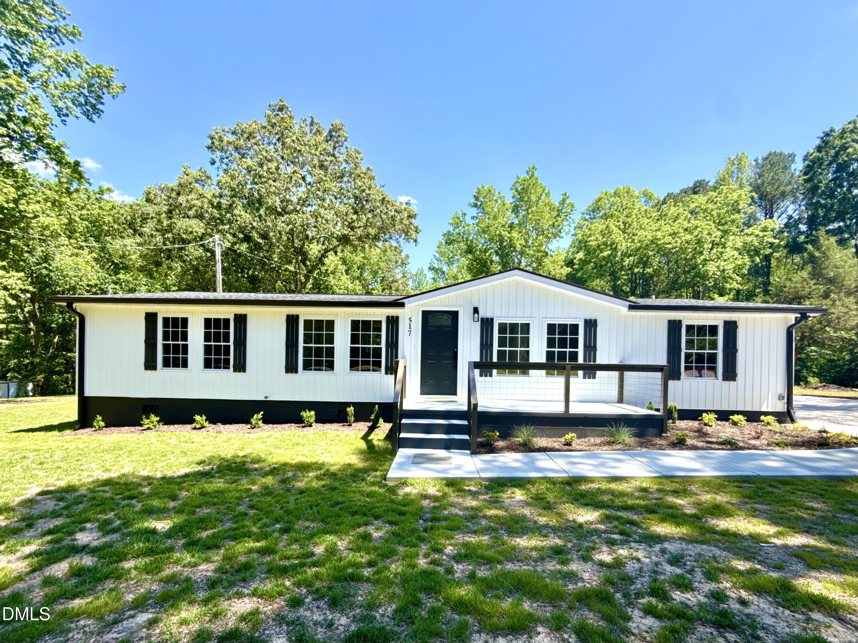 517 Sulphur Springs Road Property Photo 1