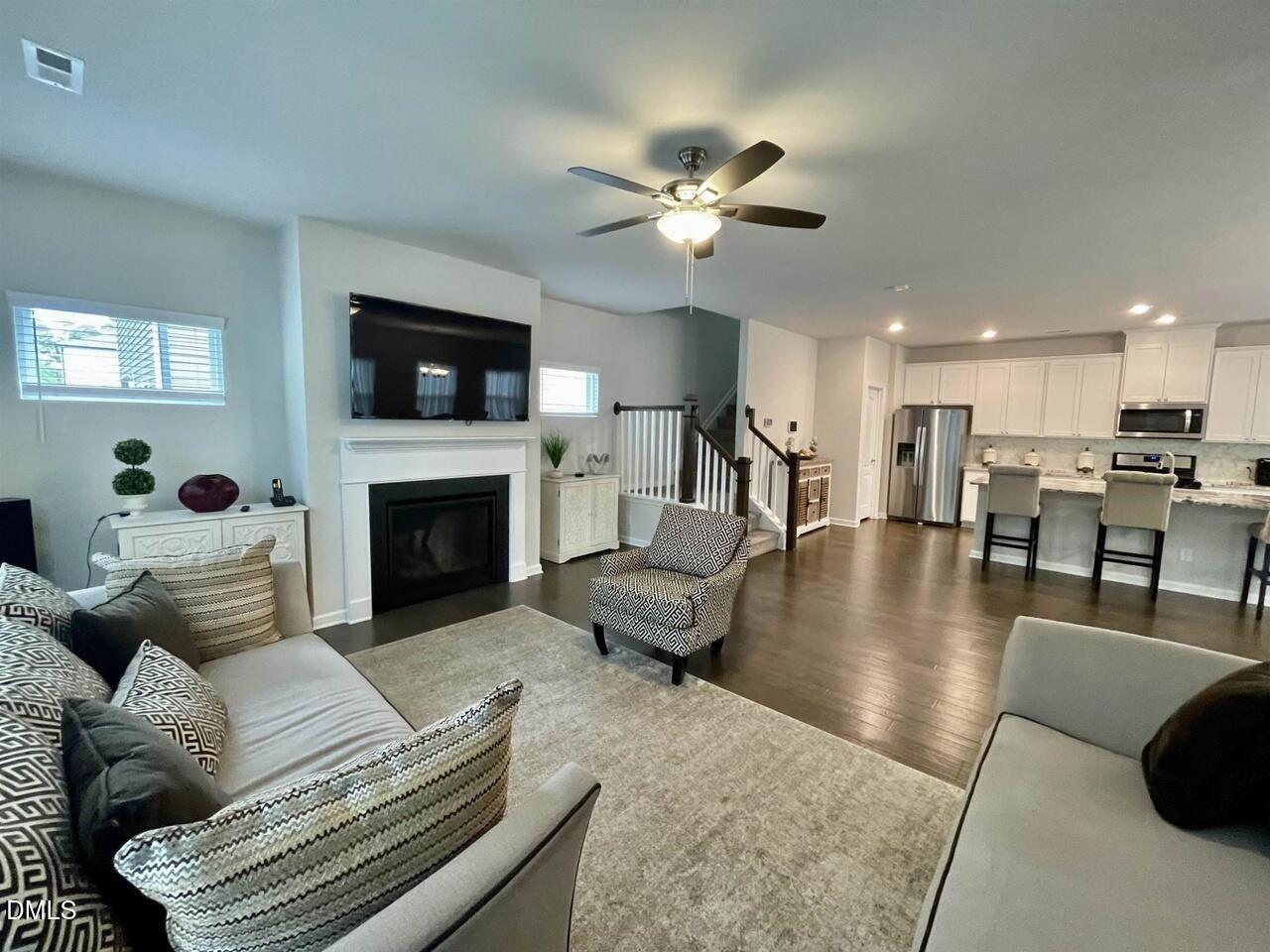1807 Wrenn Road Property Photo 2