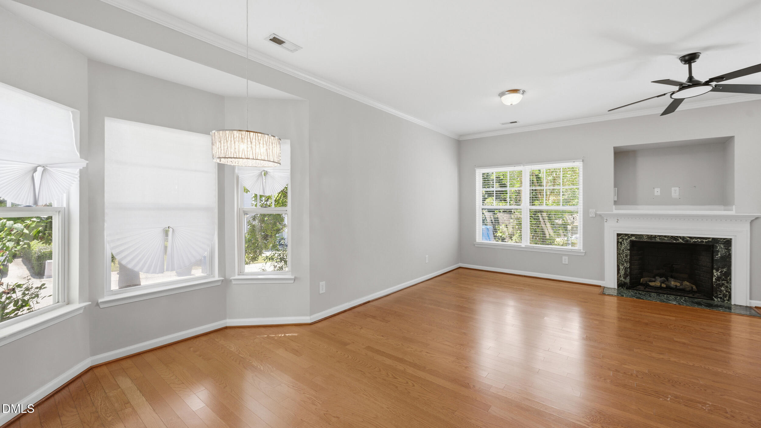 1320 Stone Manor Drive Property Photo 8