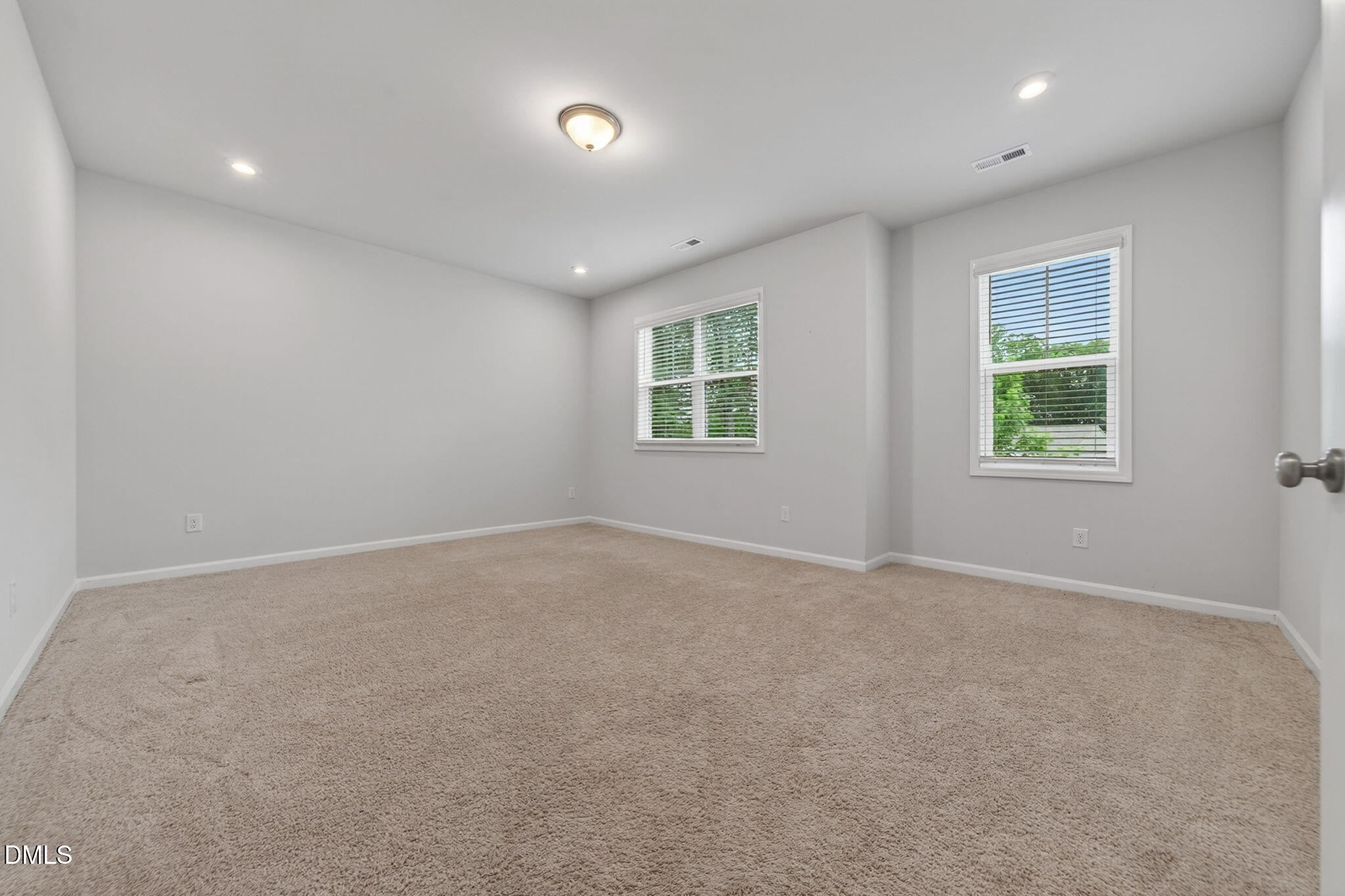 8600 Deep Elm Drive Property Photo 29