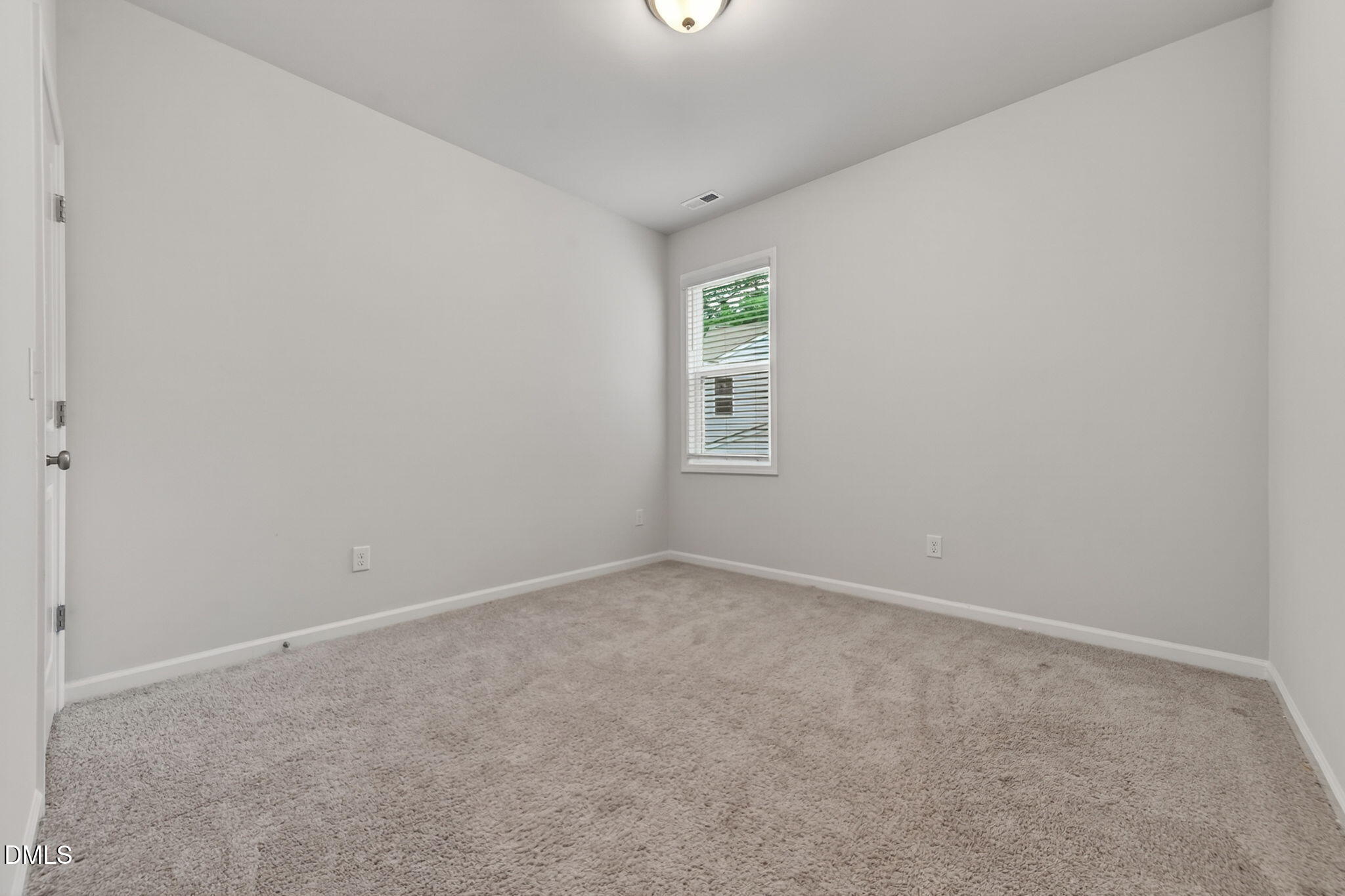 8600 Deep Elm Drive Property Photo 32