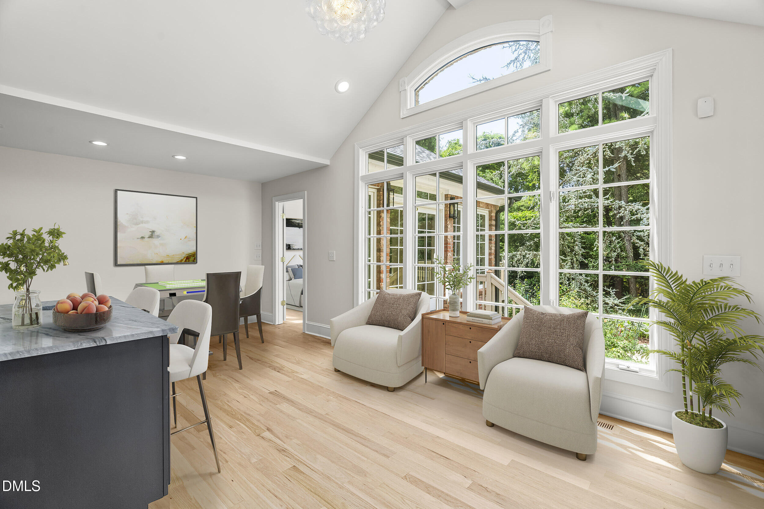 801 Glen Eden Drive Property Photo 11