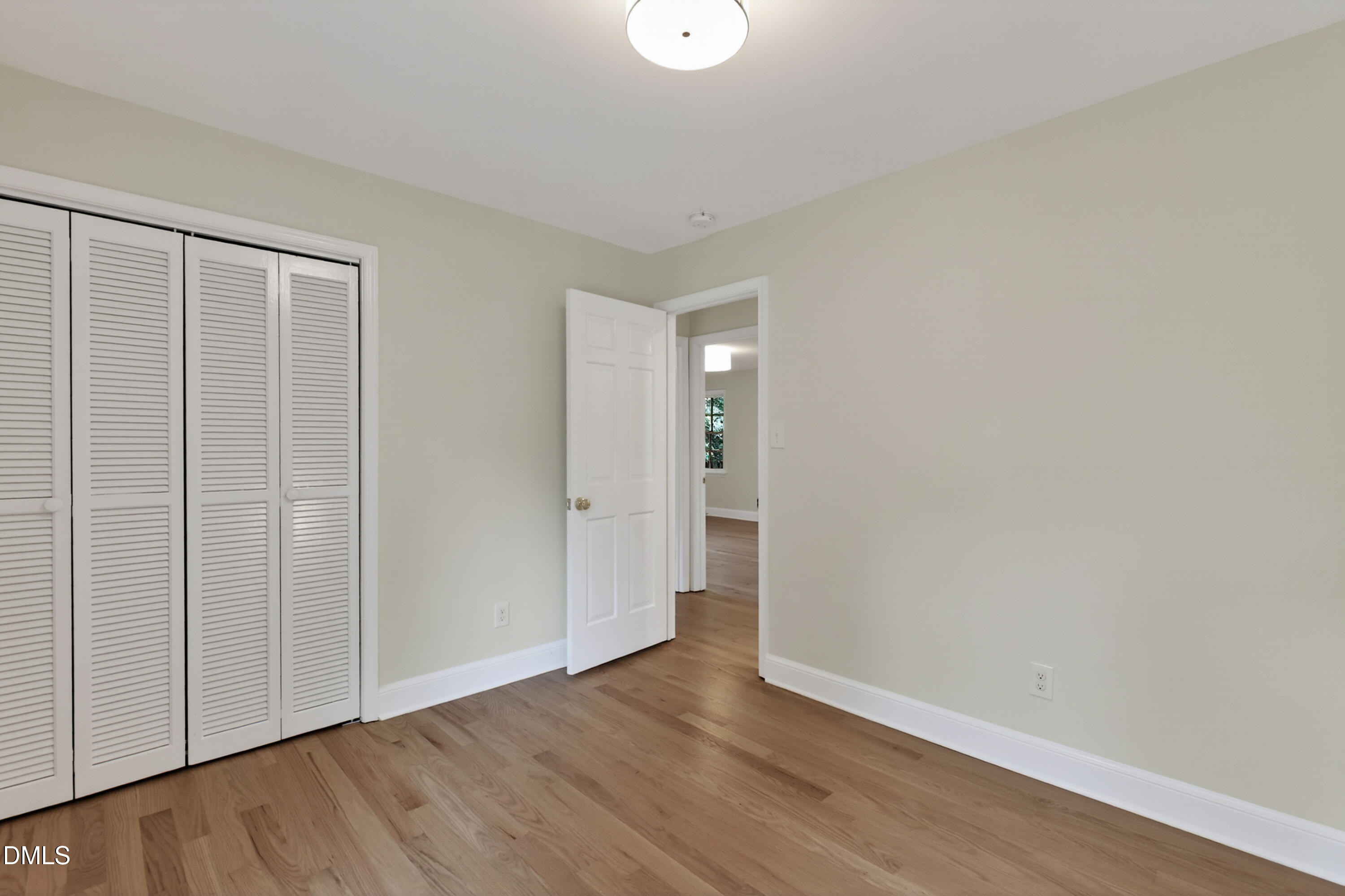 801 Glen Eden Drive Property Photo 15