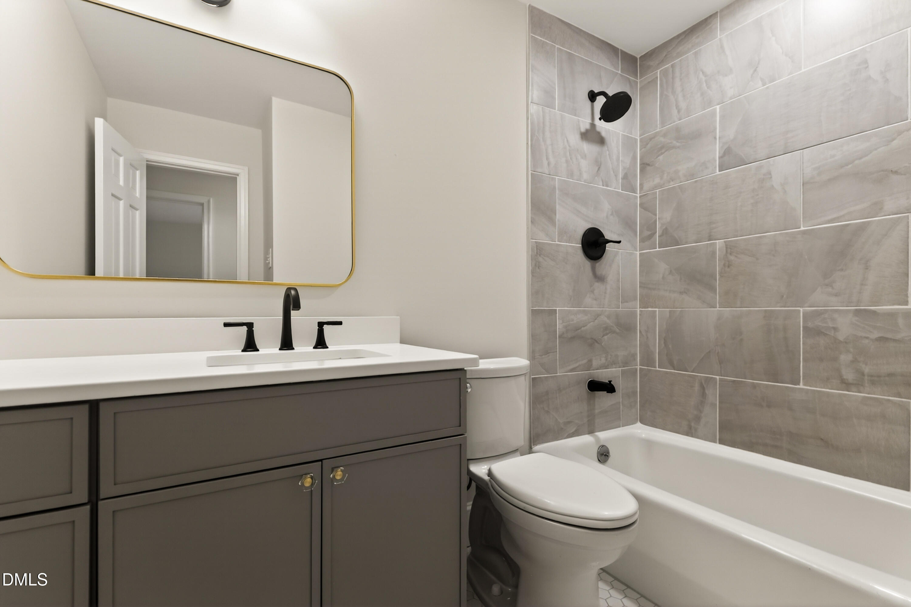 801 Glen Eden Drive Property Photo 16