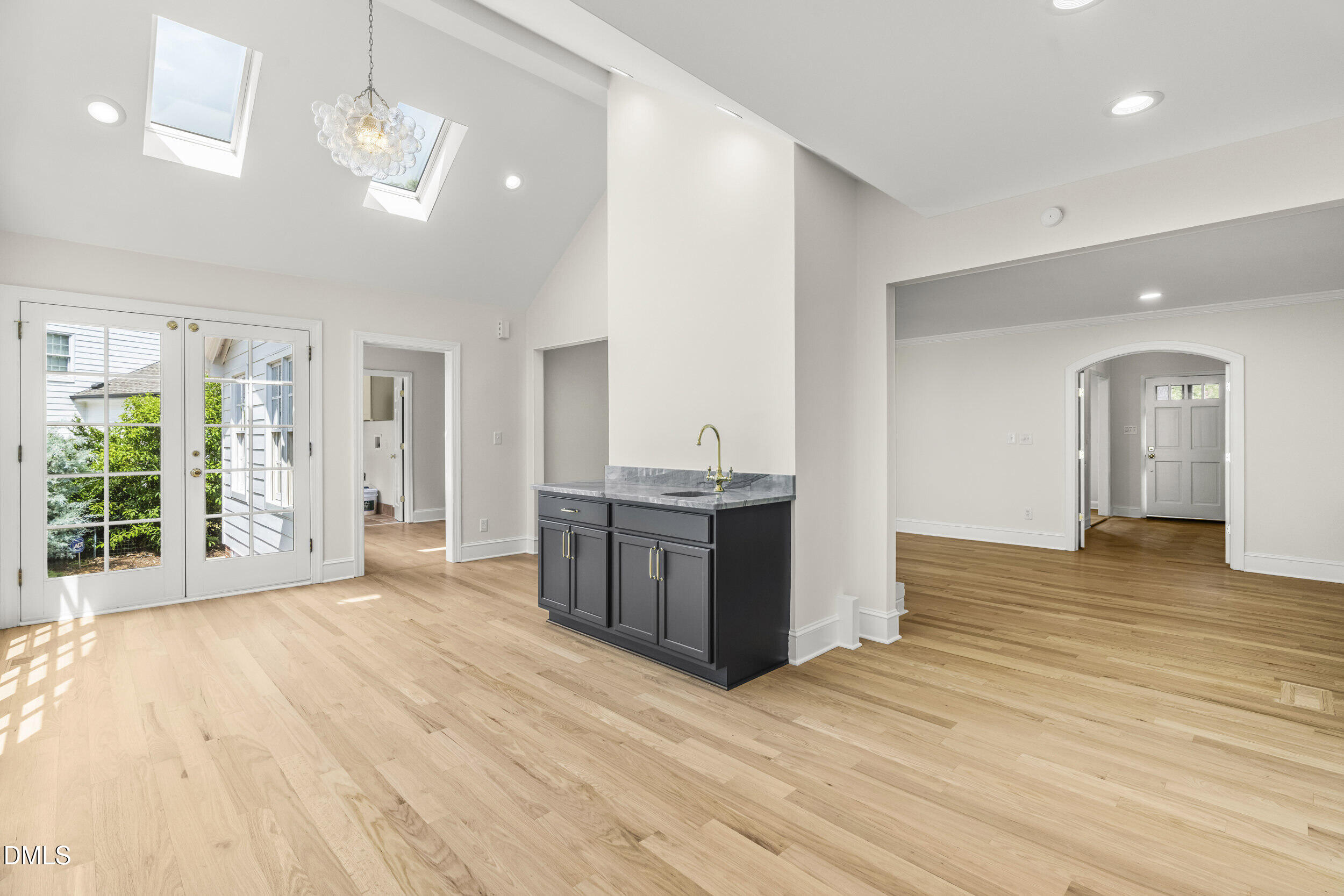 801 Glen Eden Drive Property Photo 24