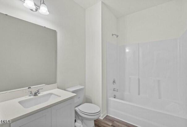 1531 Pond Overlook Property Photo 16