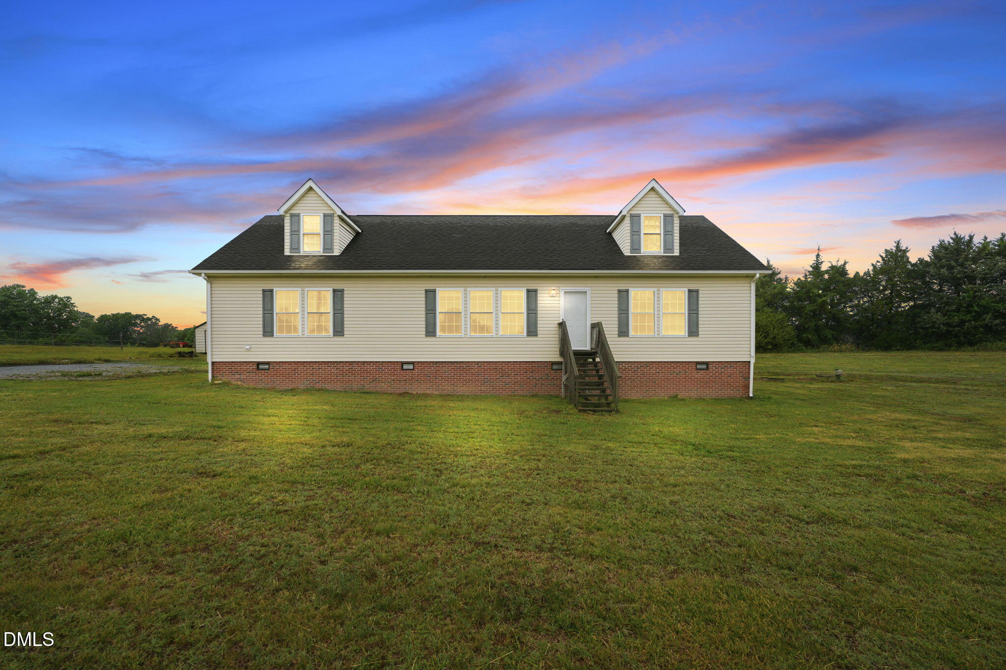 674 Archie Johnson Road Property Photo 1