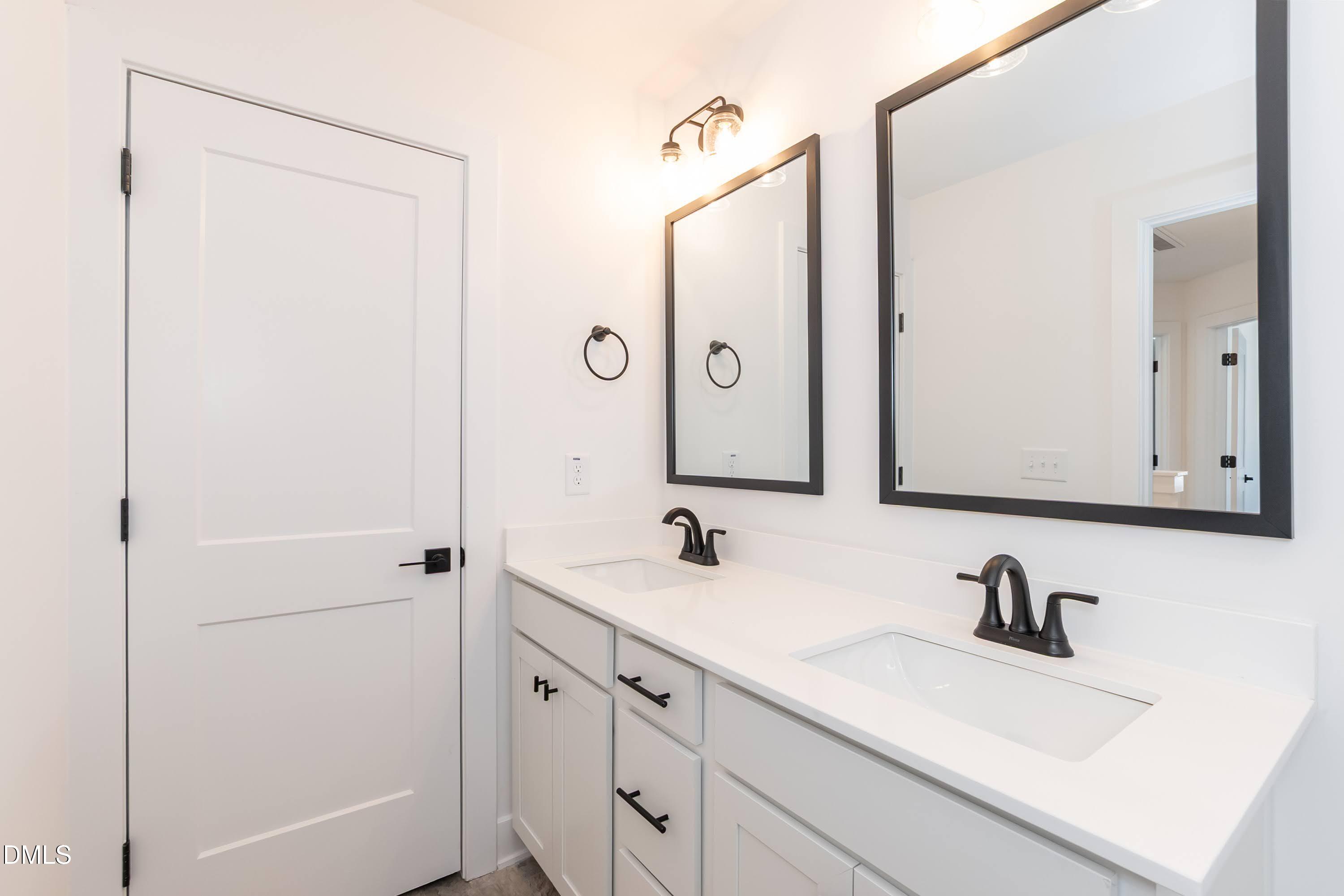296 Hopewell Branch Court Property Photo 28