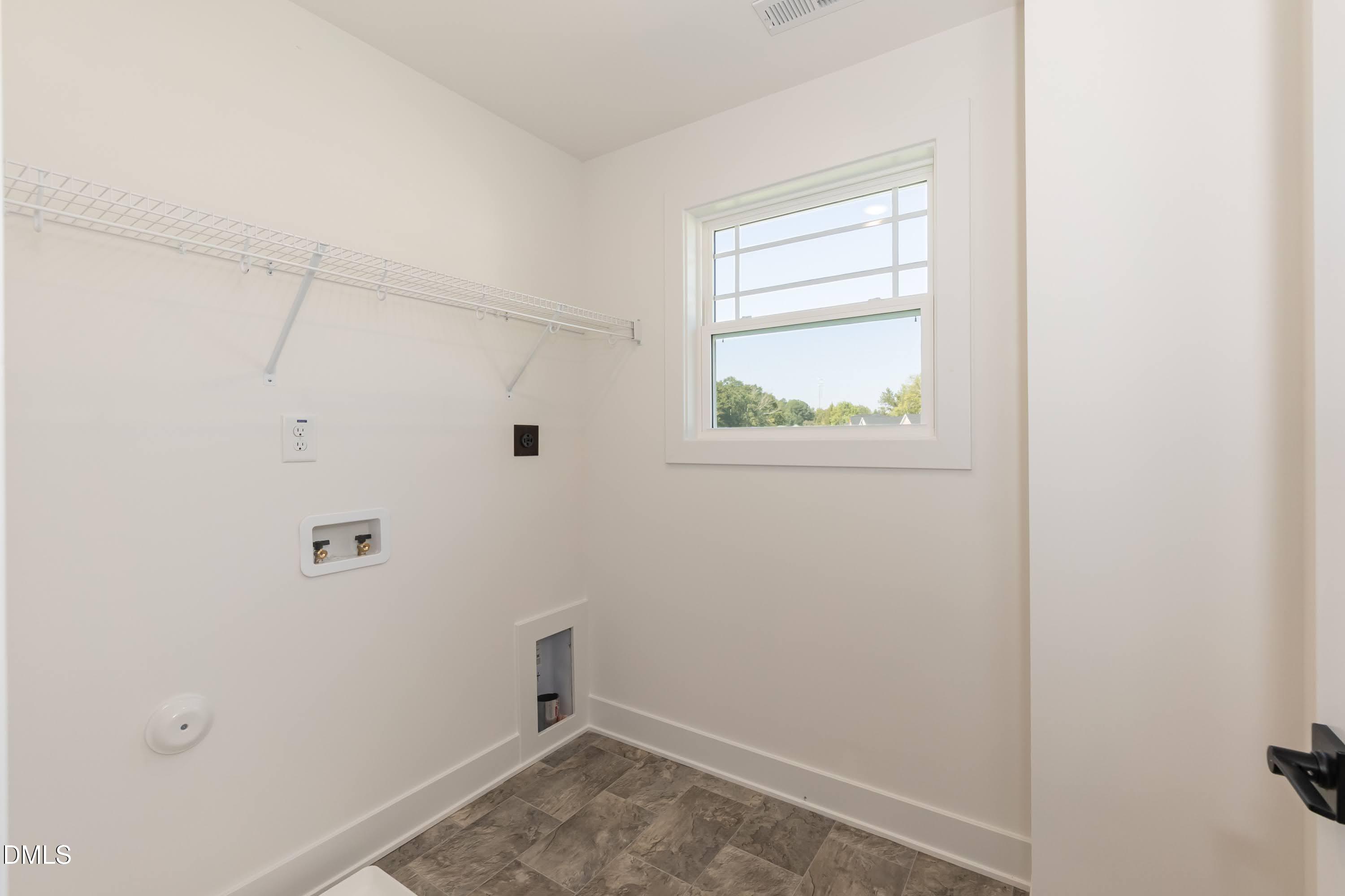 296 Hopewell Branch Court Property Photo 33