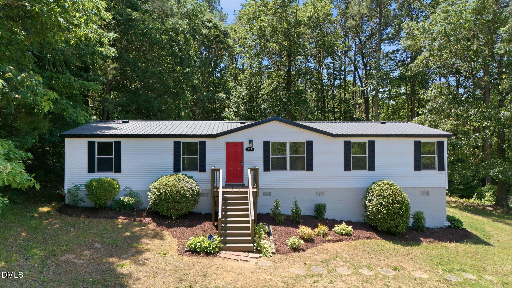 733 Lemay Lane Property Photo 1
