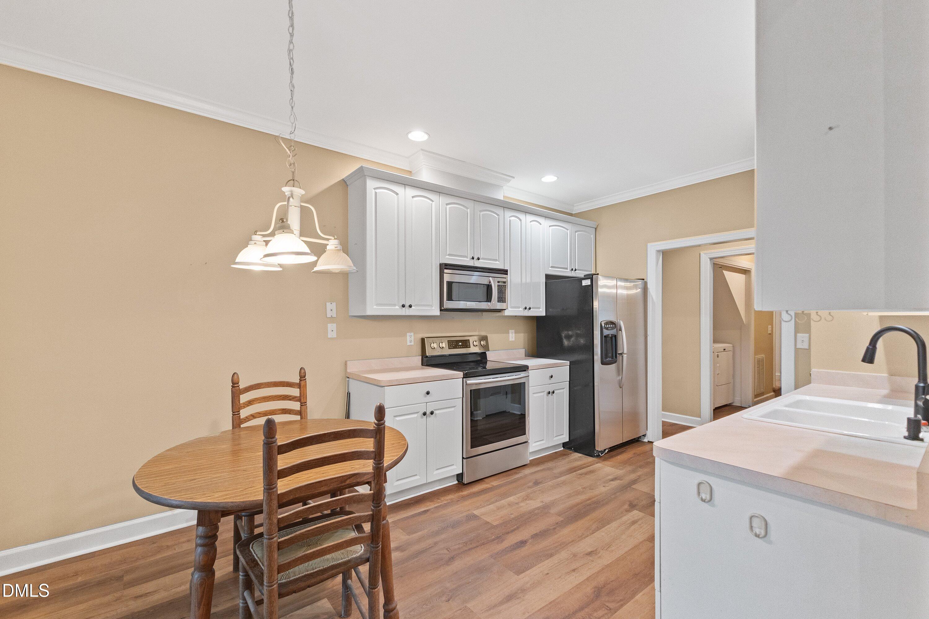 6617 Virgilia Court Property Photo 8