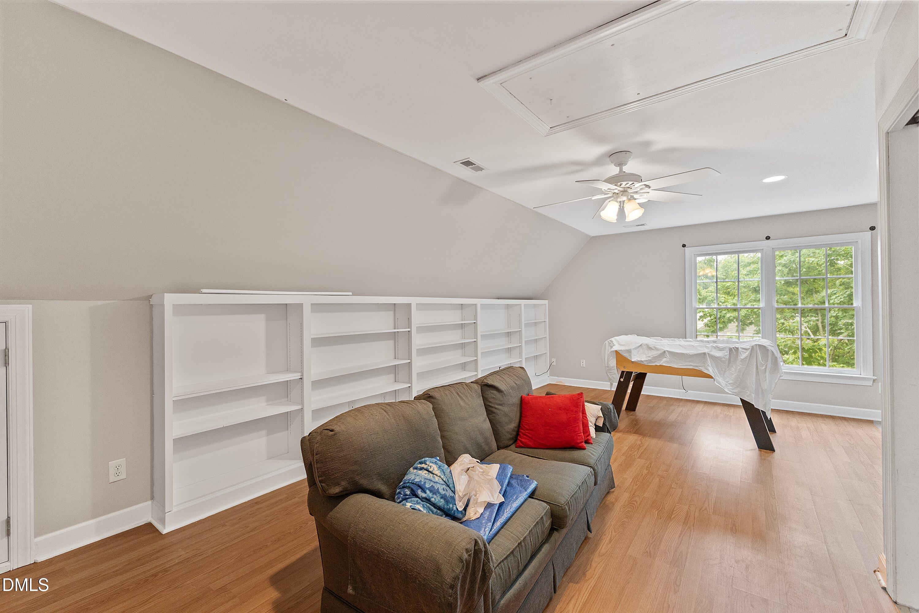 6617 Virgilia Court Property Photo 25
